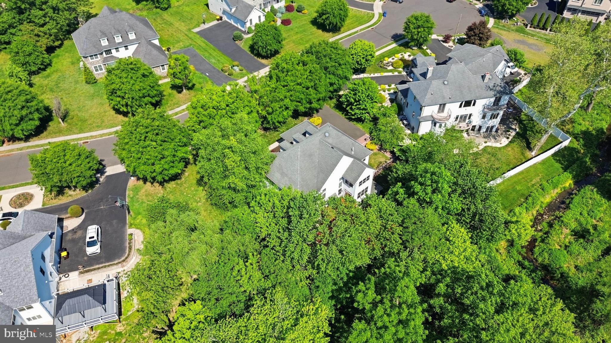 CRESPO ESTATES - Residential
