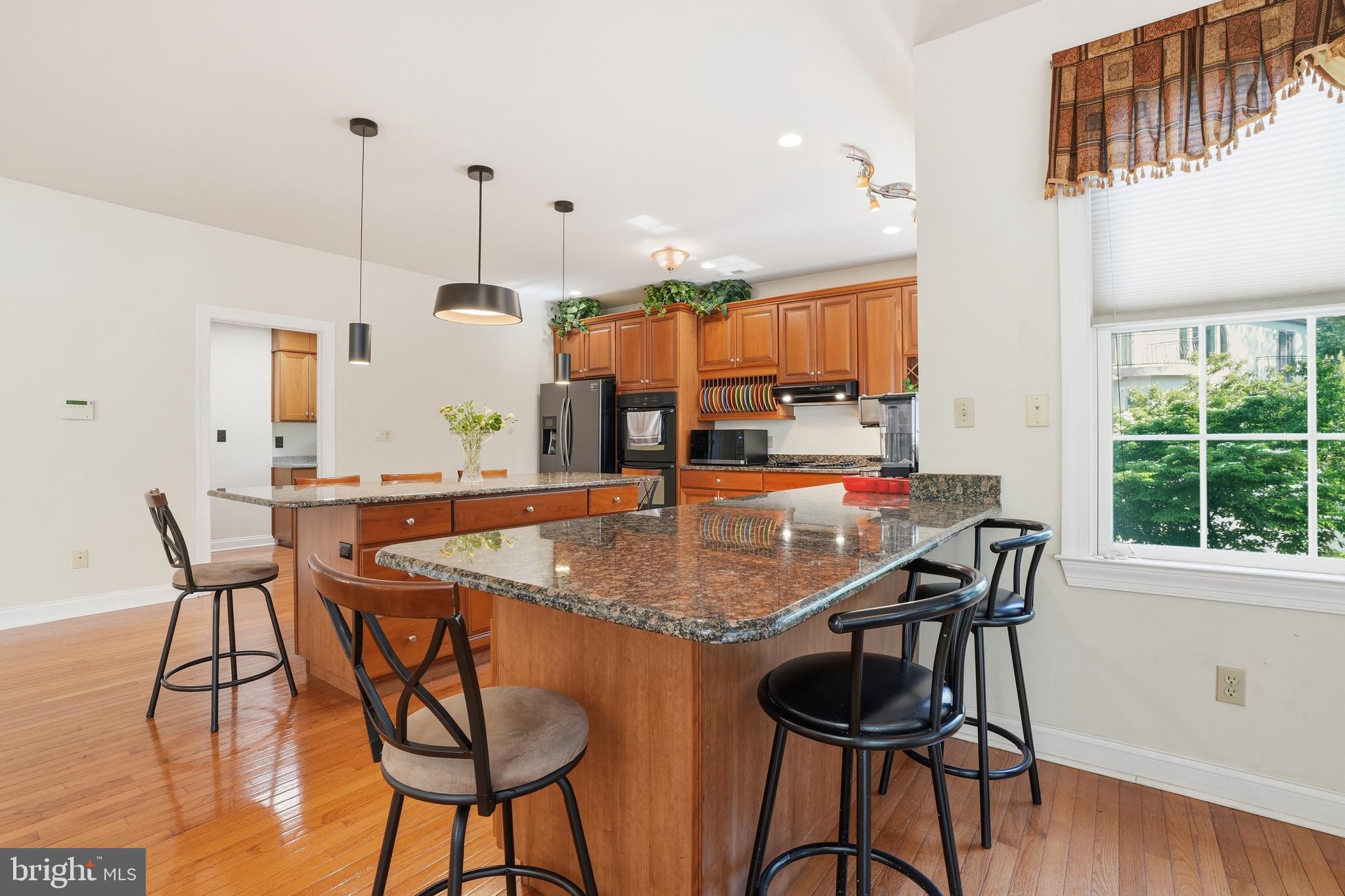 CRESPO ESTATES - Residential
