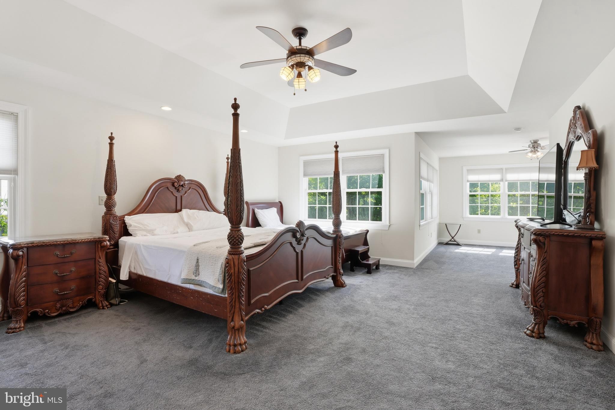 CRESPO ESTATES - Residential