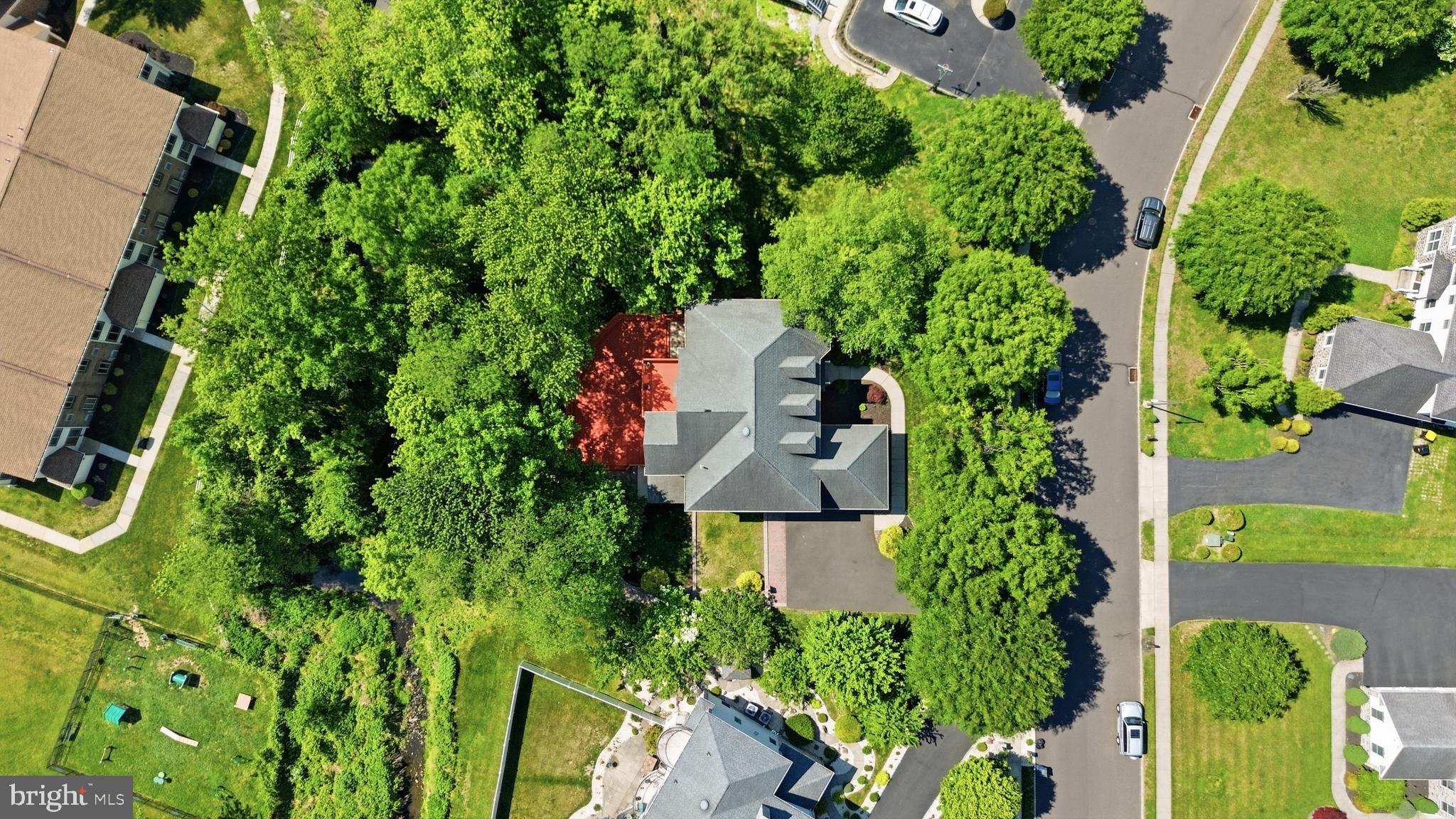 CRESPO ESTATES - Residential