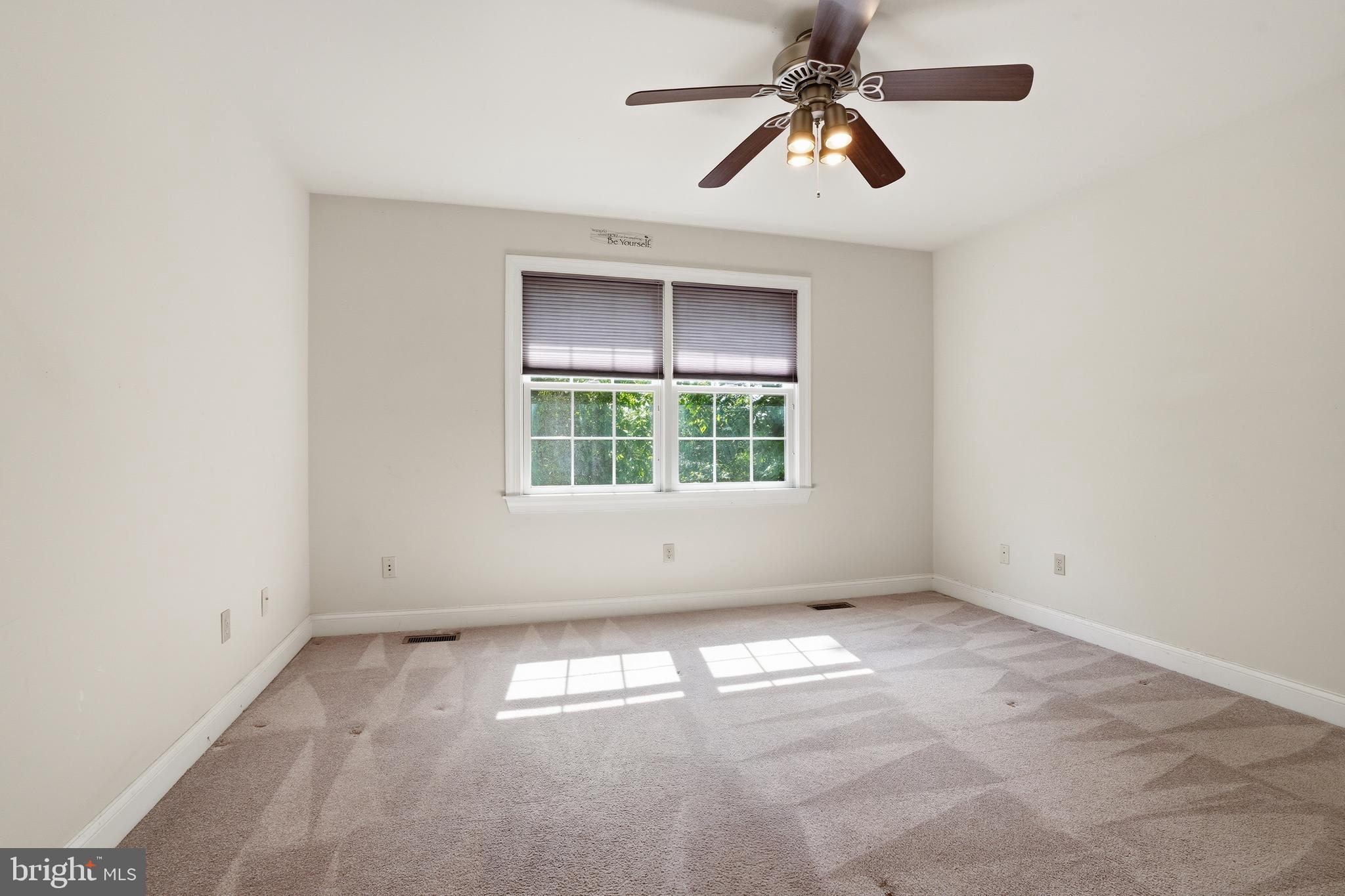 CRESPO ESTATES - Residential