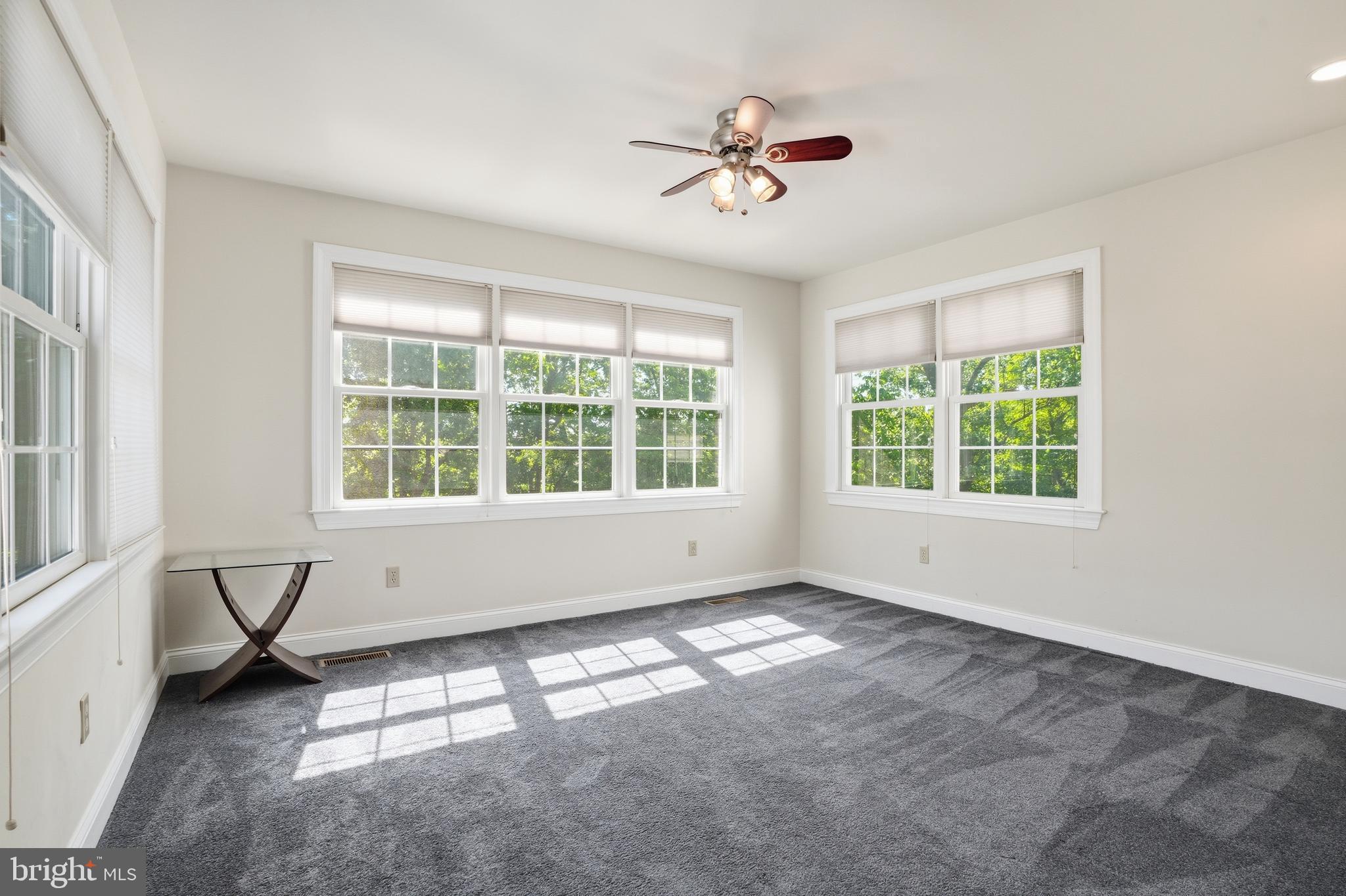 CRESPO ESTATES - Residential