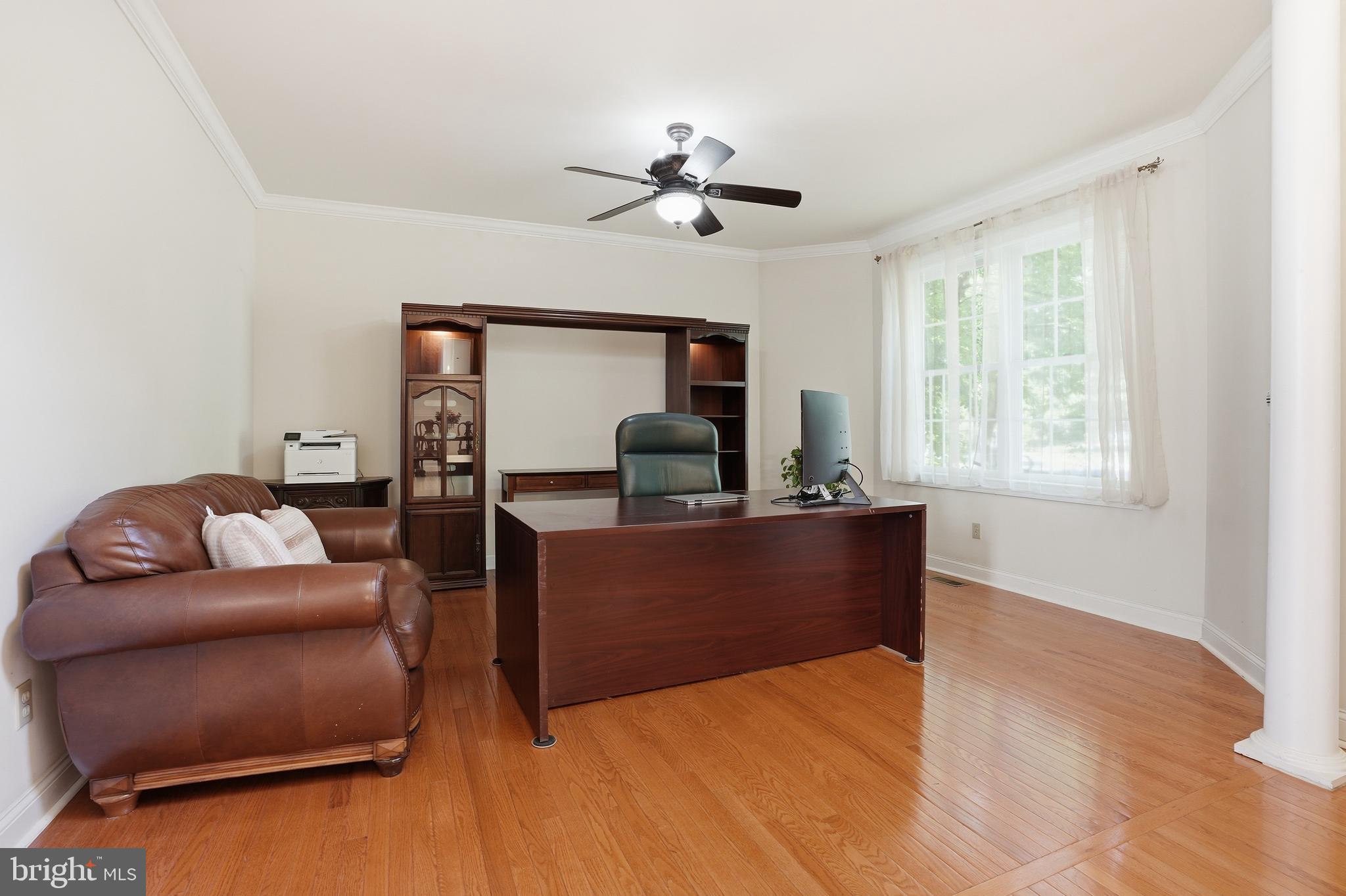 CRESPO ESTATES - Residential
