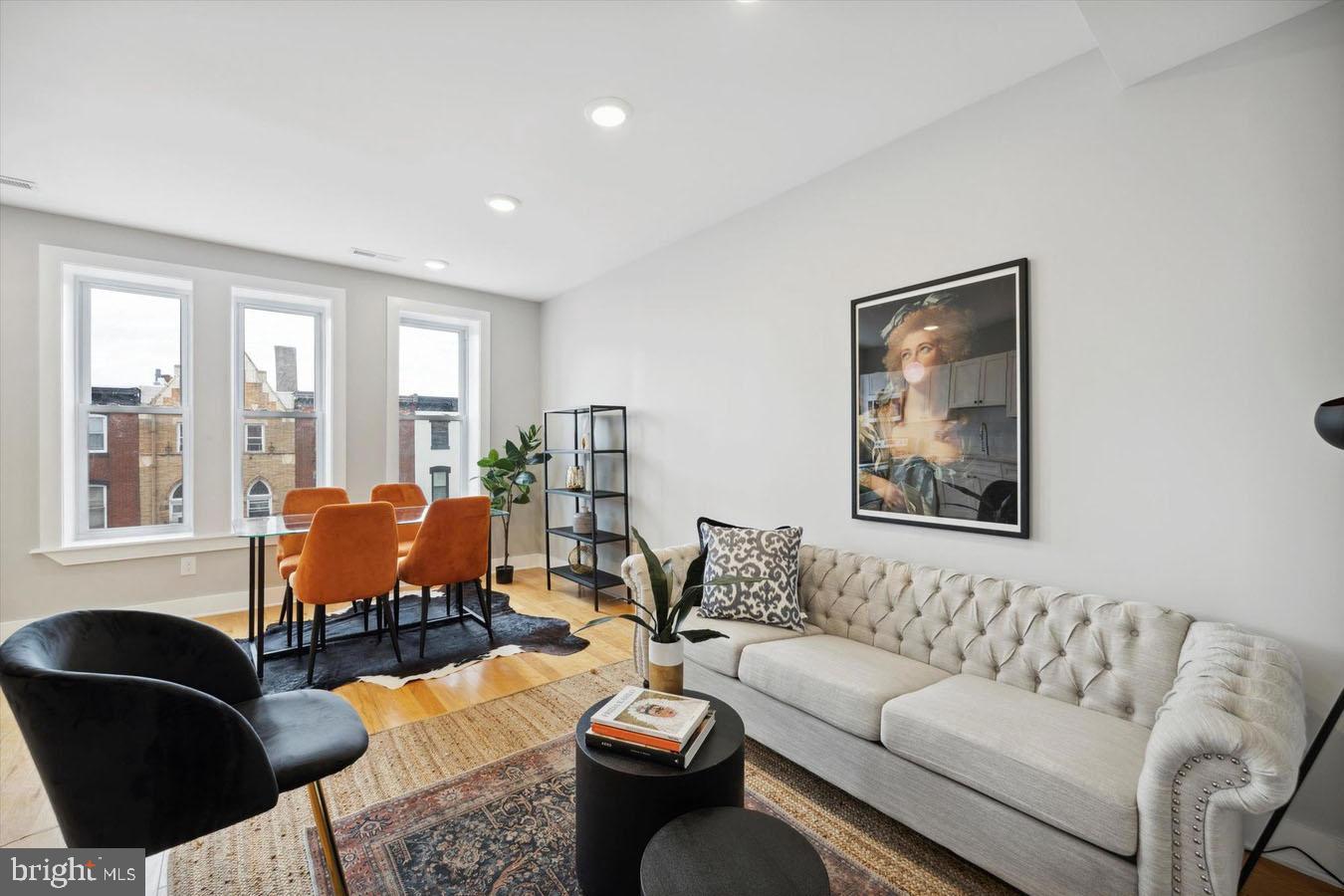 2827 W GIRARD AVENUE UNIT 2