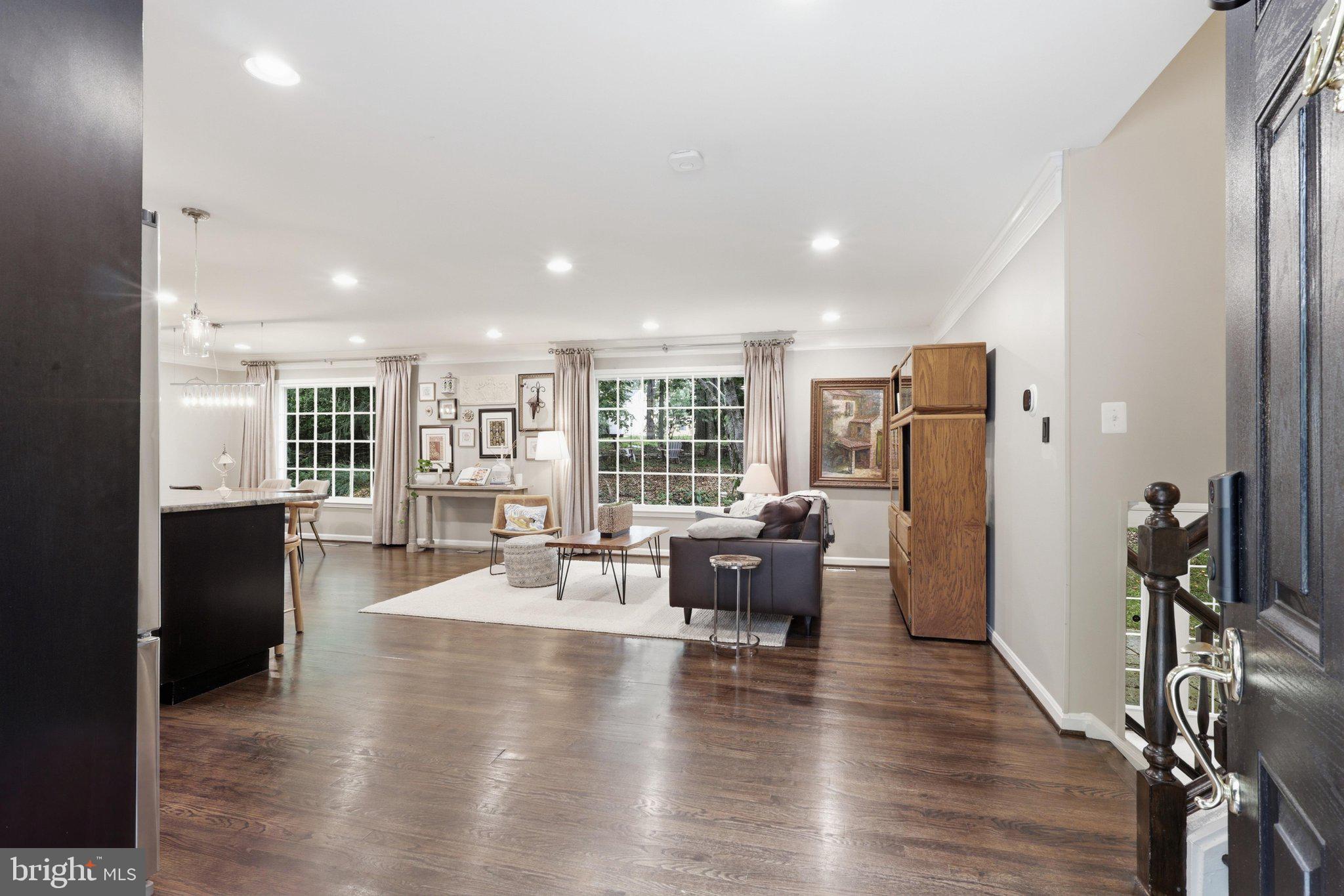 9641 CINNAMON CREEK DRIVE