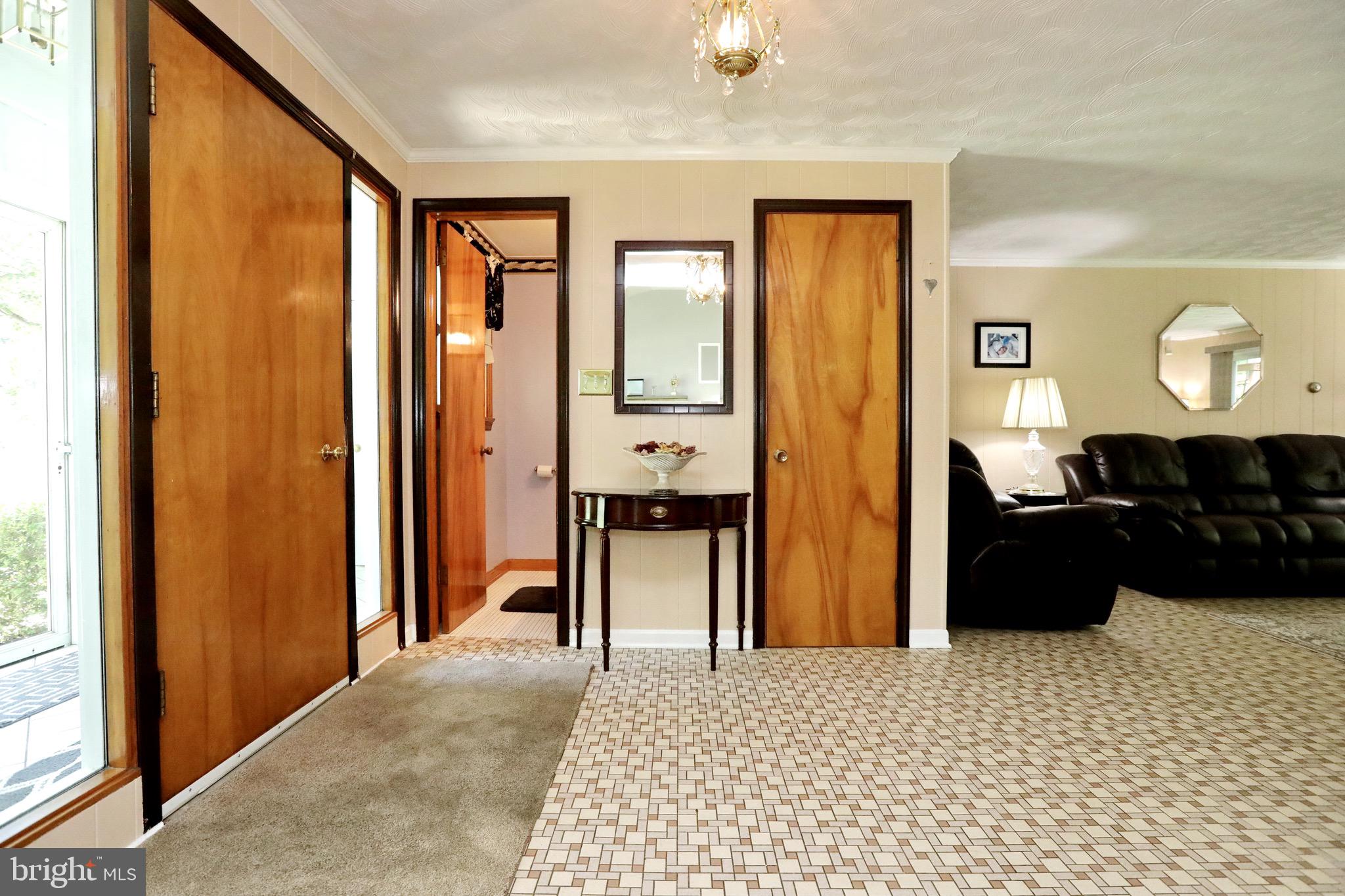 BROCK HALL MANOR - Residential