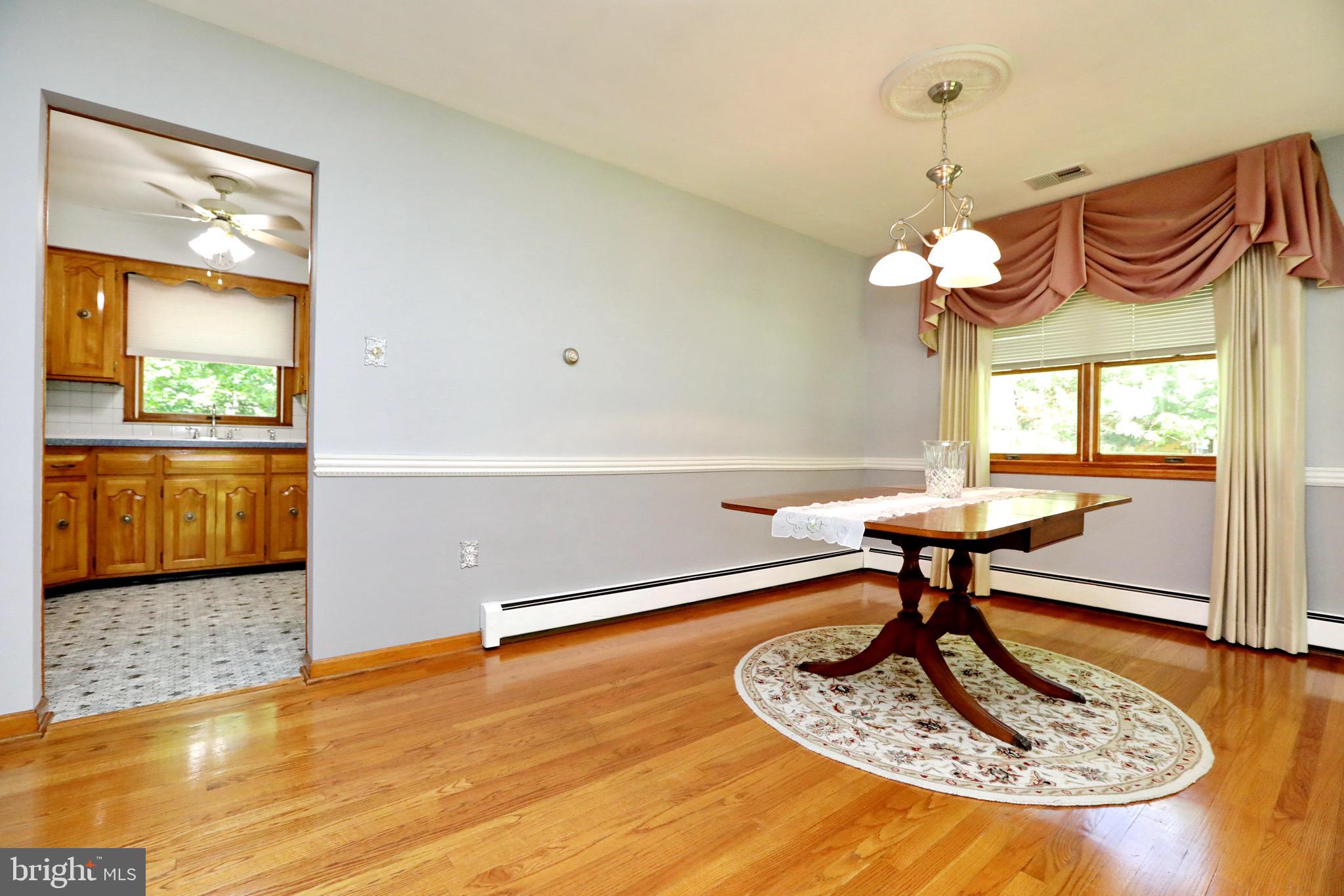 BROCK HALL MANOR - Residential