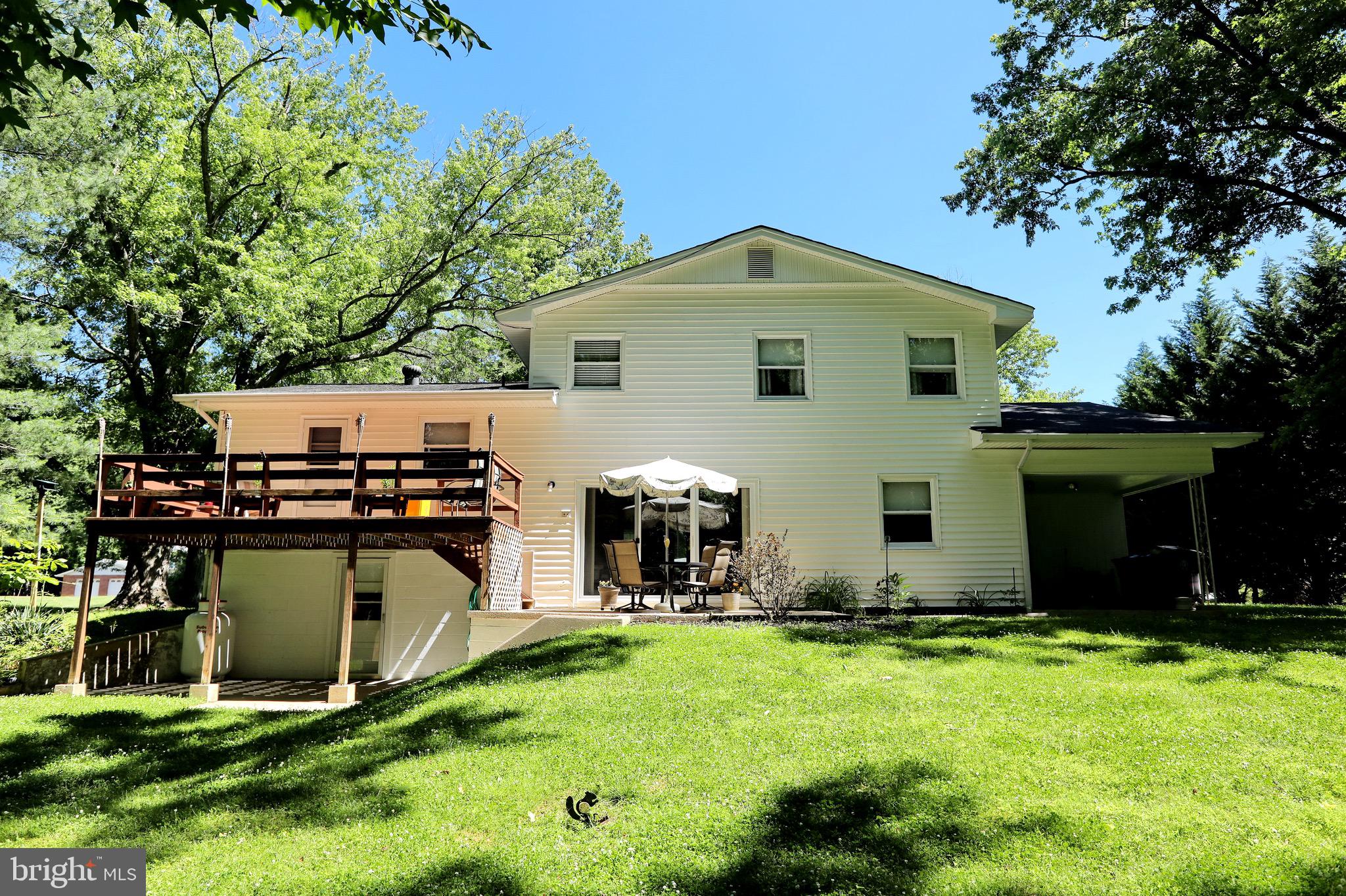 BROCK HALL MANOR - Residential