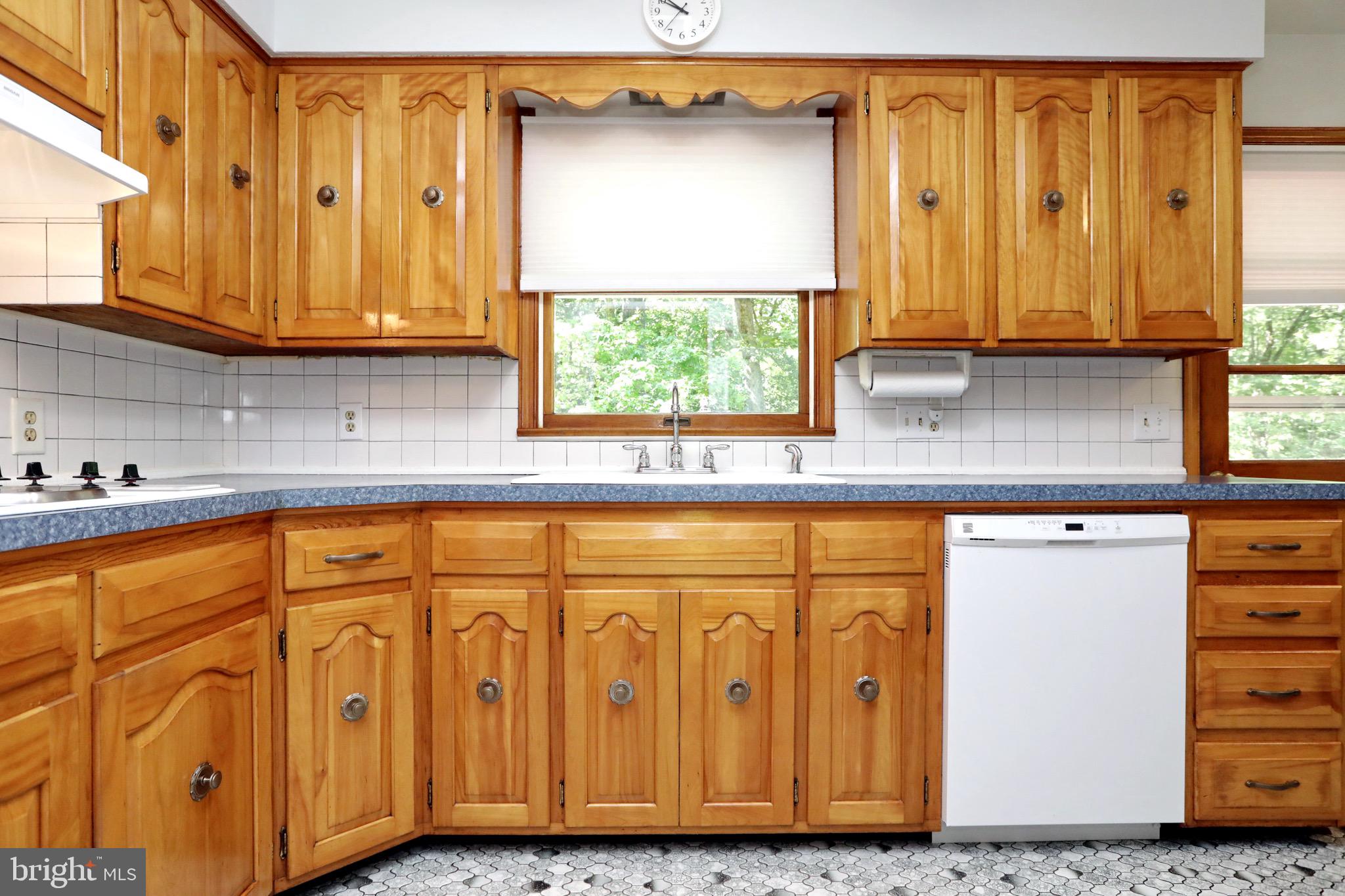 BROCK HALL MANOR - Residential