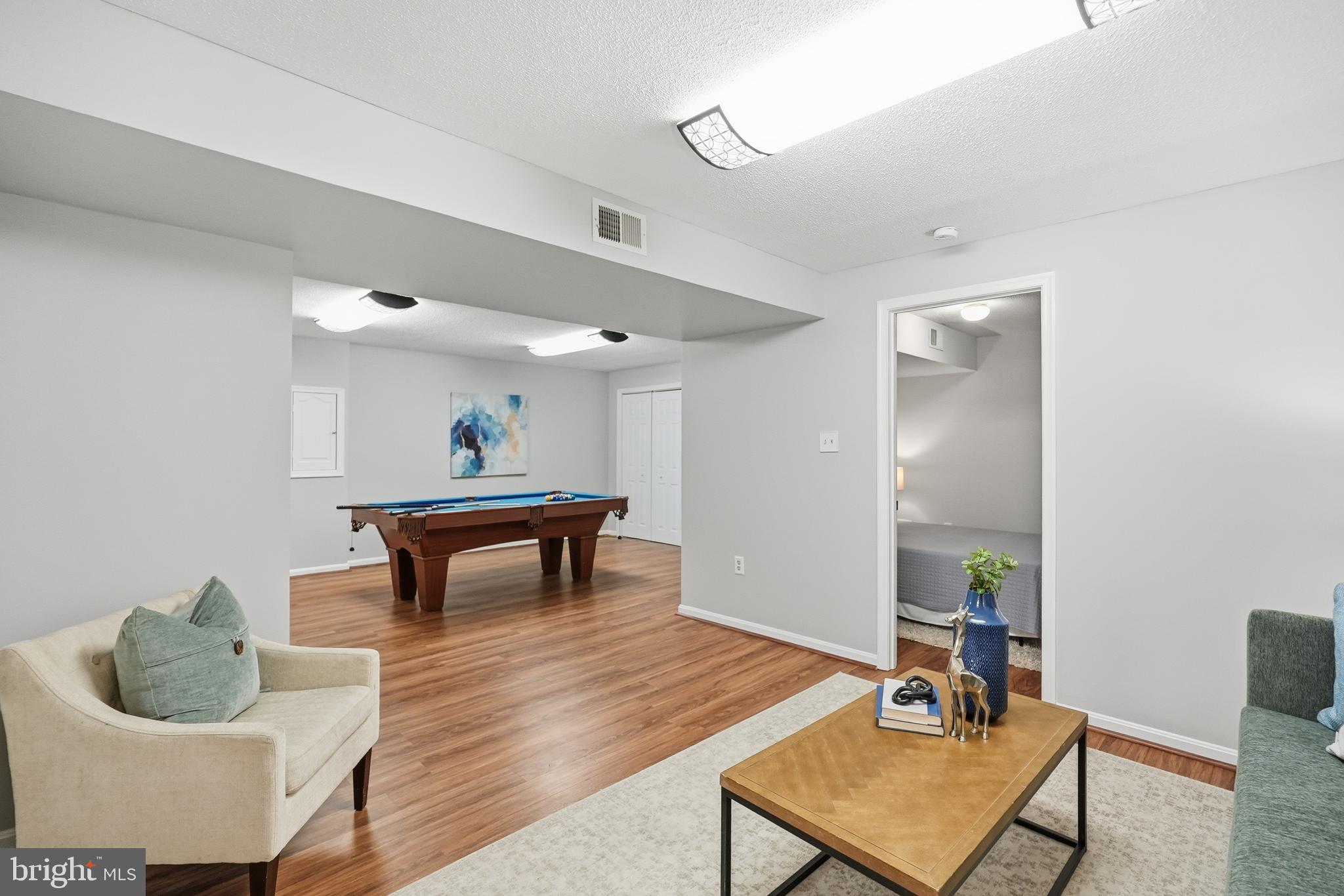 BRIARS ACRES - Residential