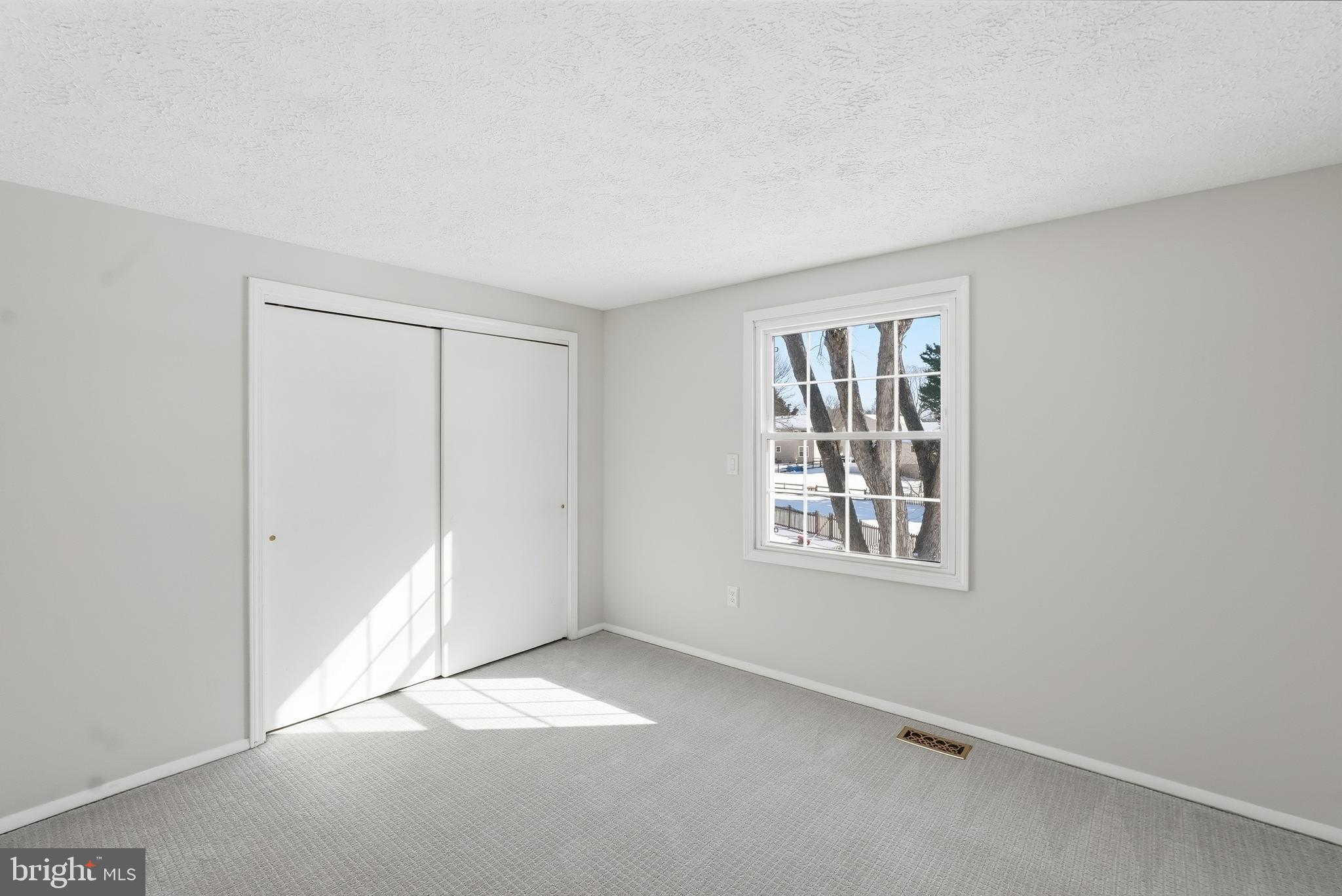 BRIARS ACRES - Residential