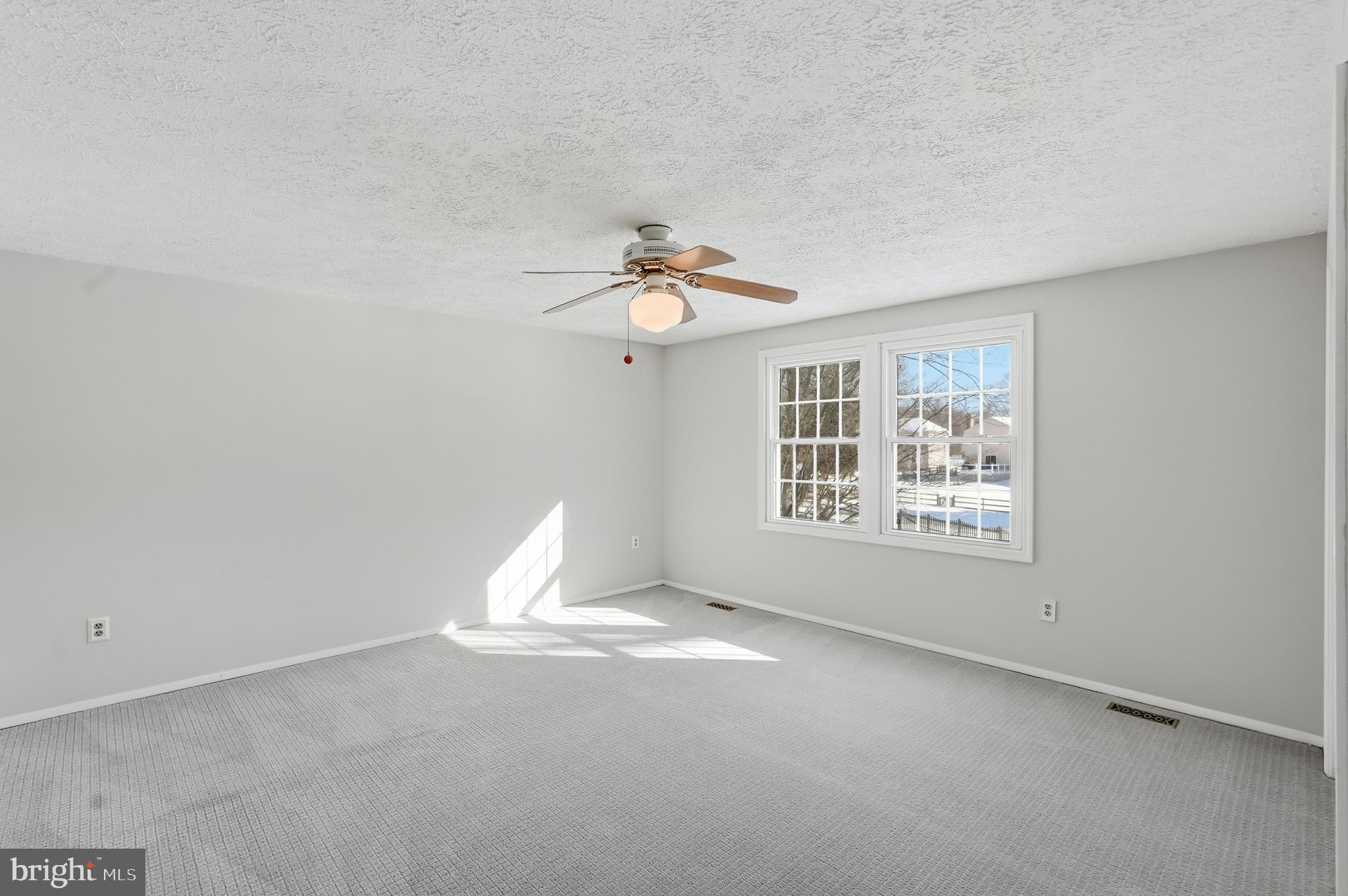 BRIARS ACRES - Residential