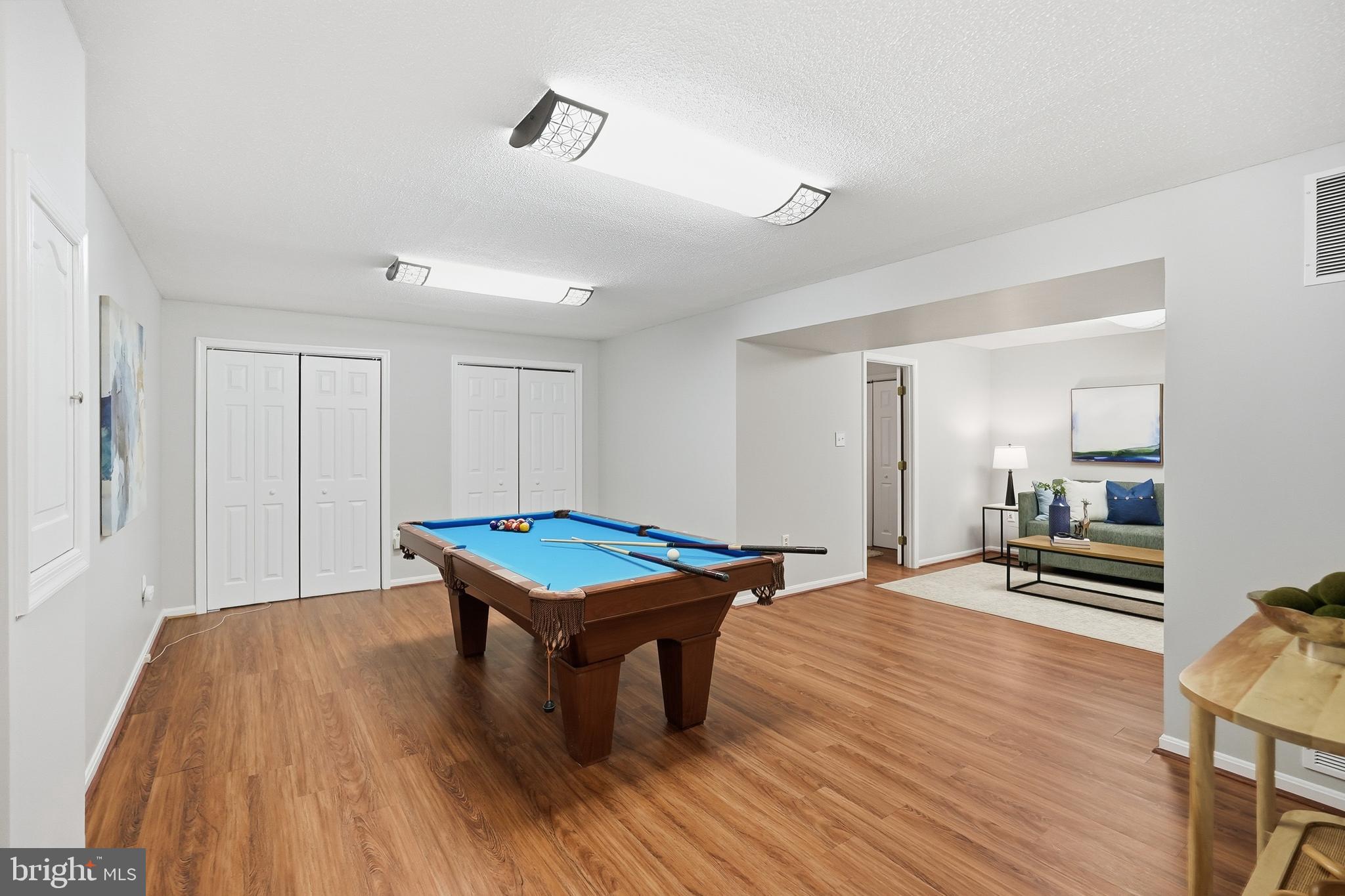 BRIARS ACRES - Residential