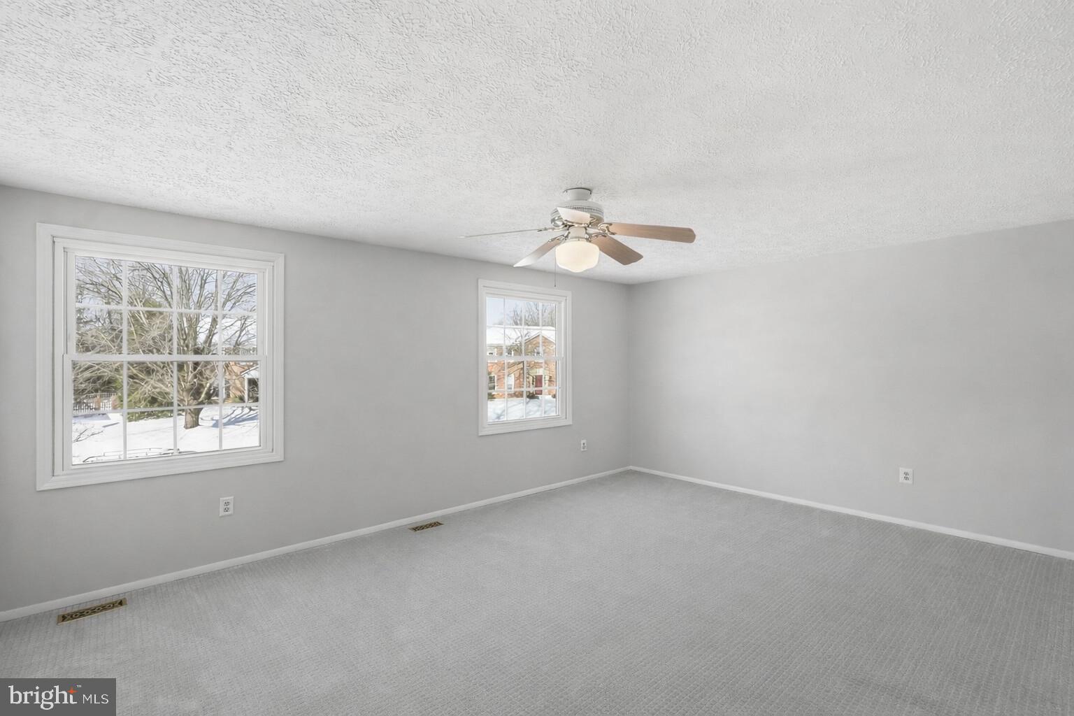 BRIARS ACRES - Residential