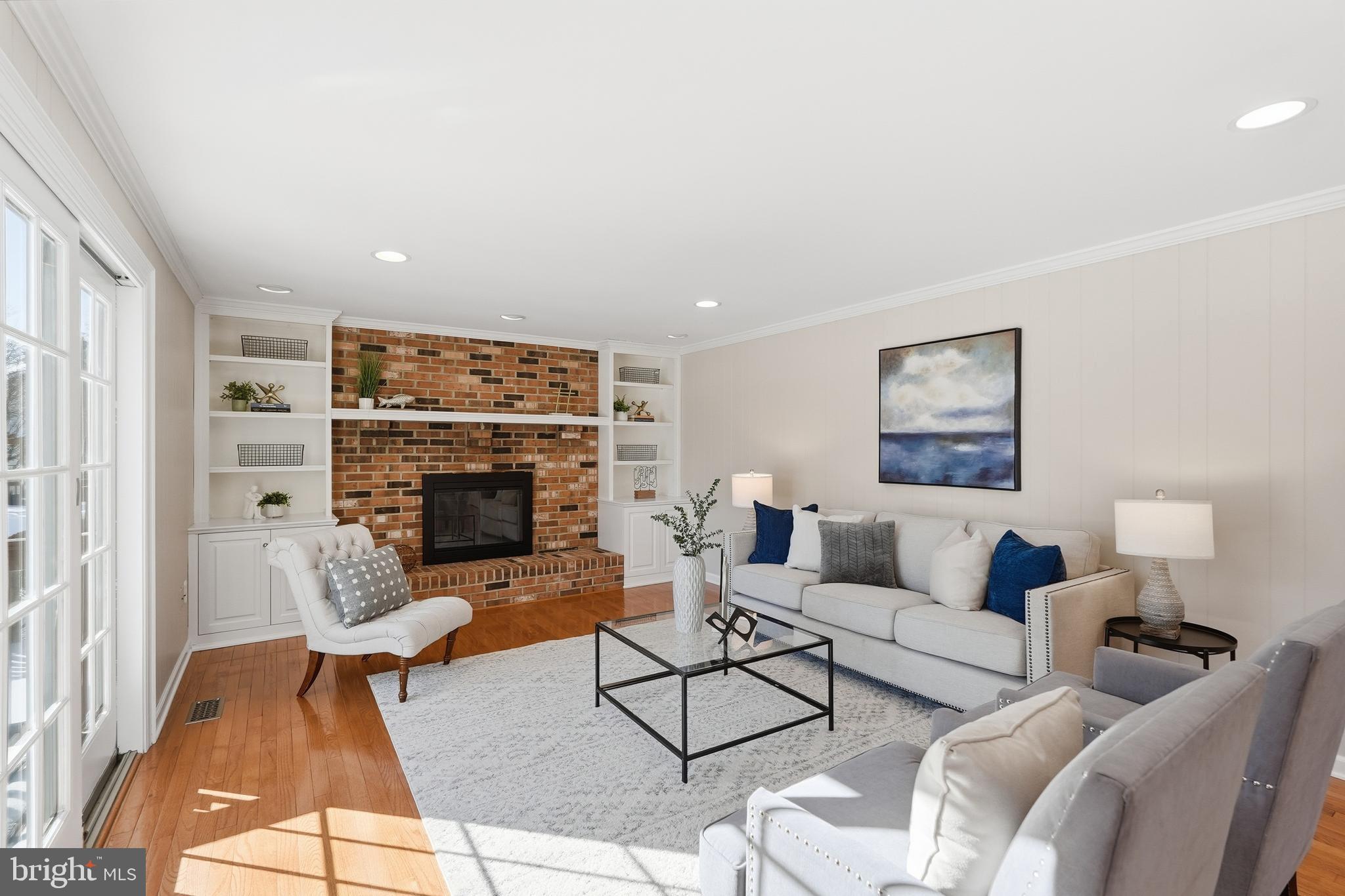 4620 THORNHURST DRIVE