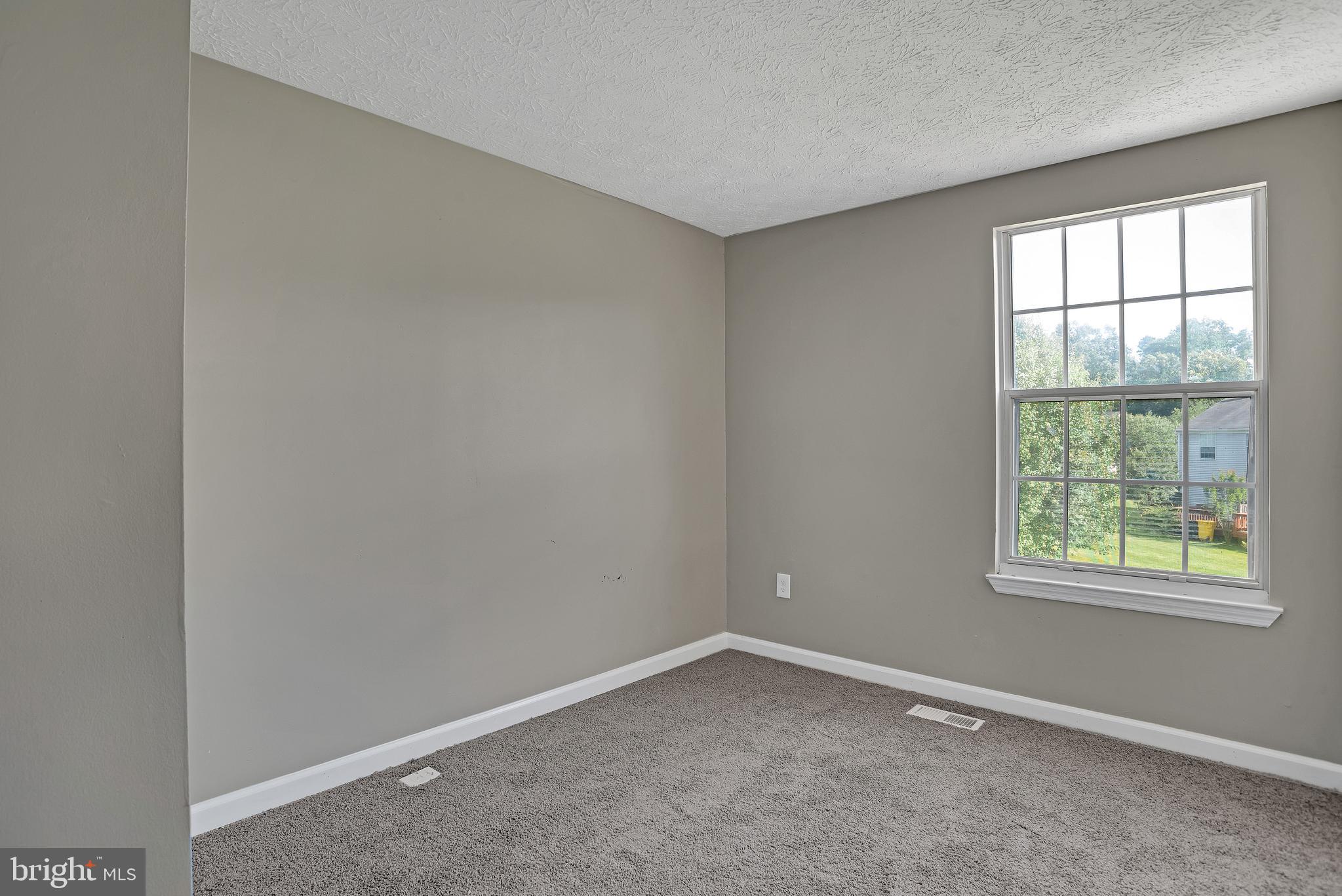 DEERFIELD - Residential