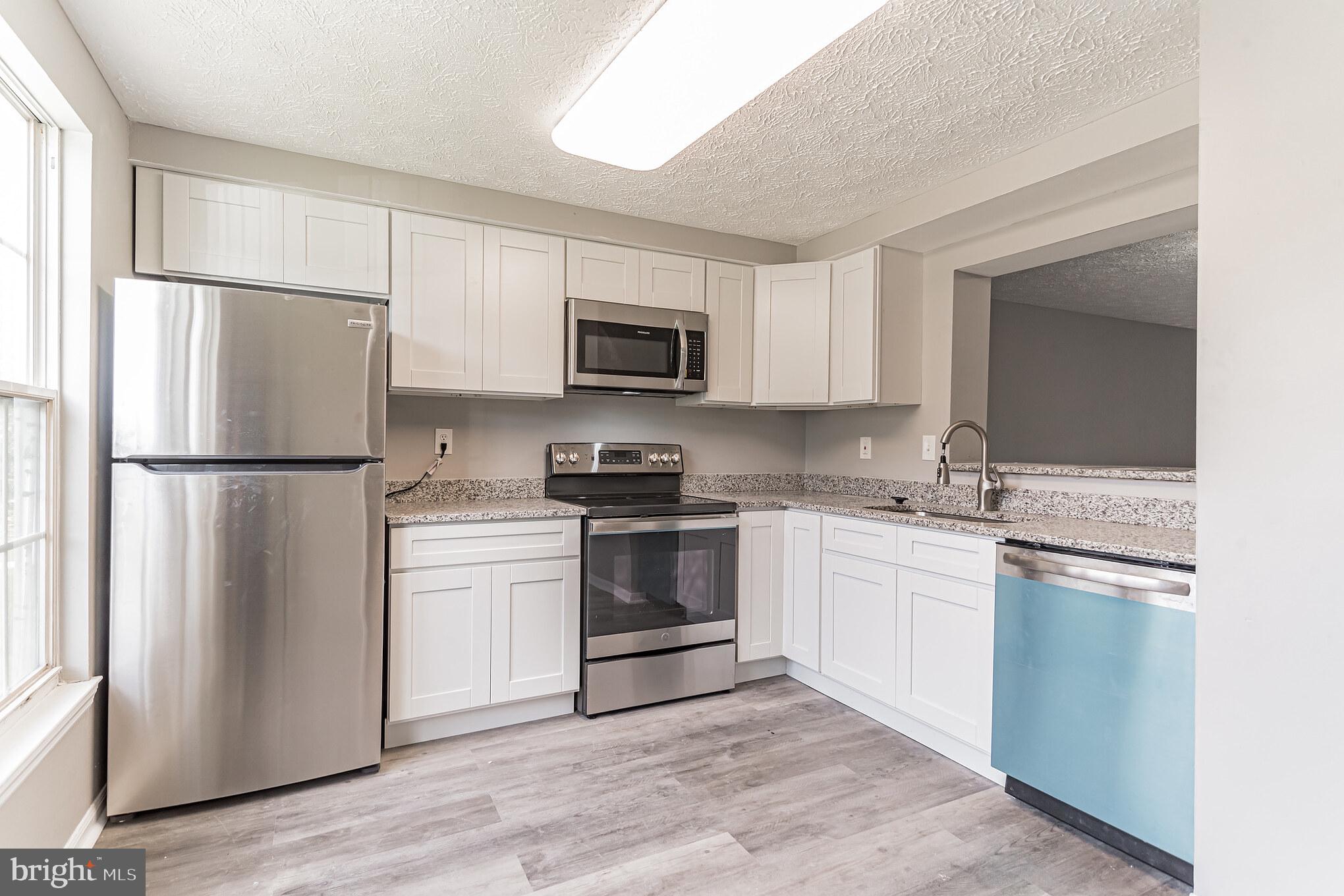 DEERFIELD - Residential