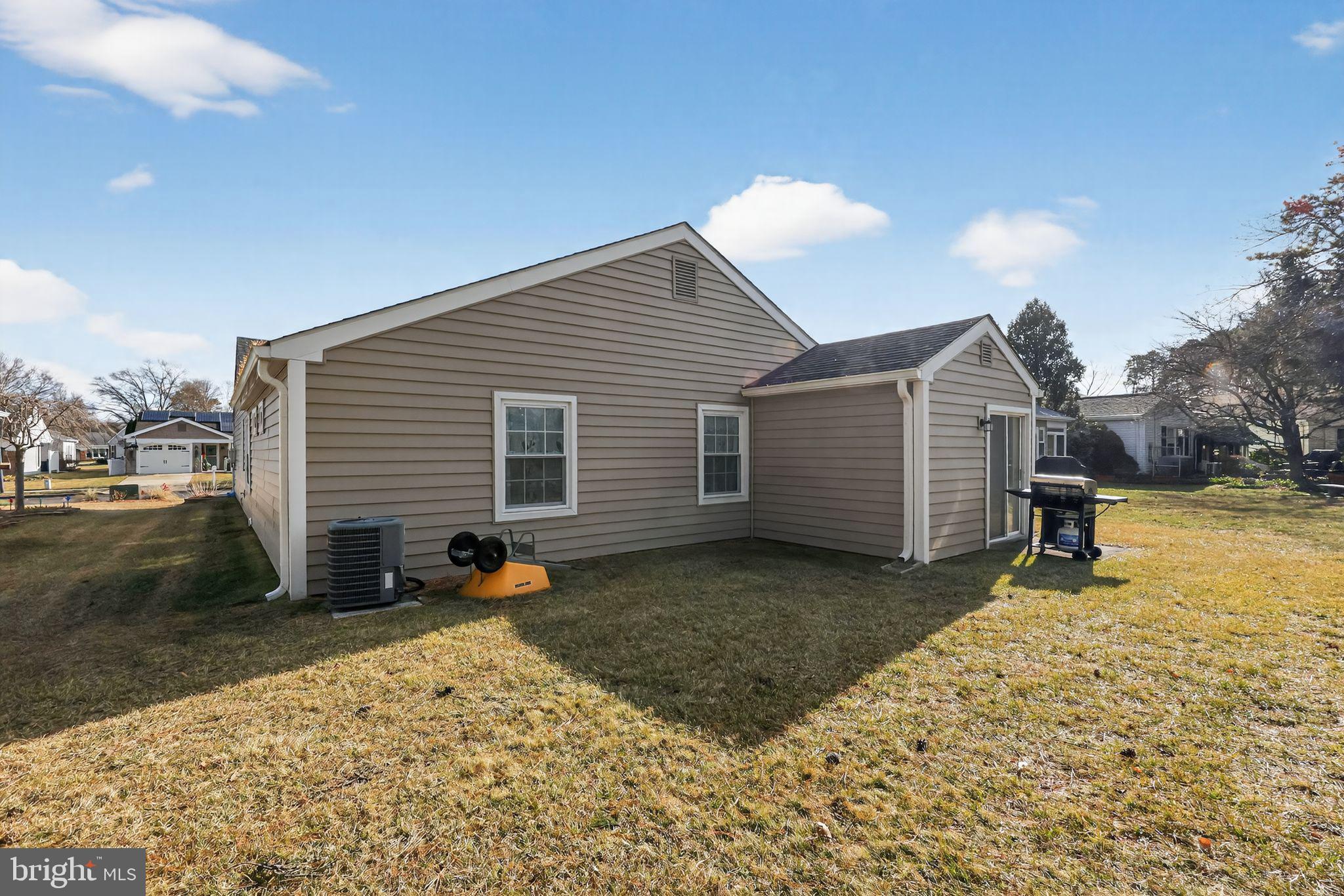 LEISURETOWNE - Residential