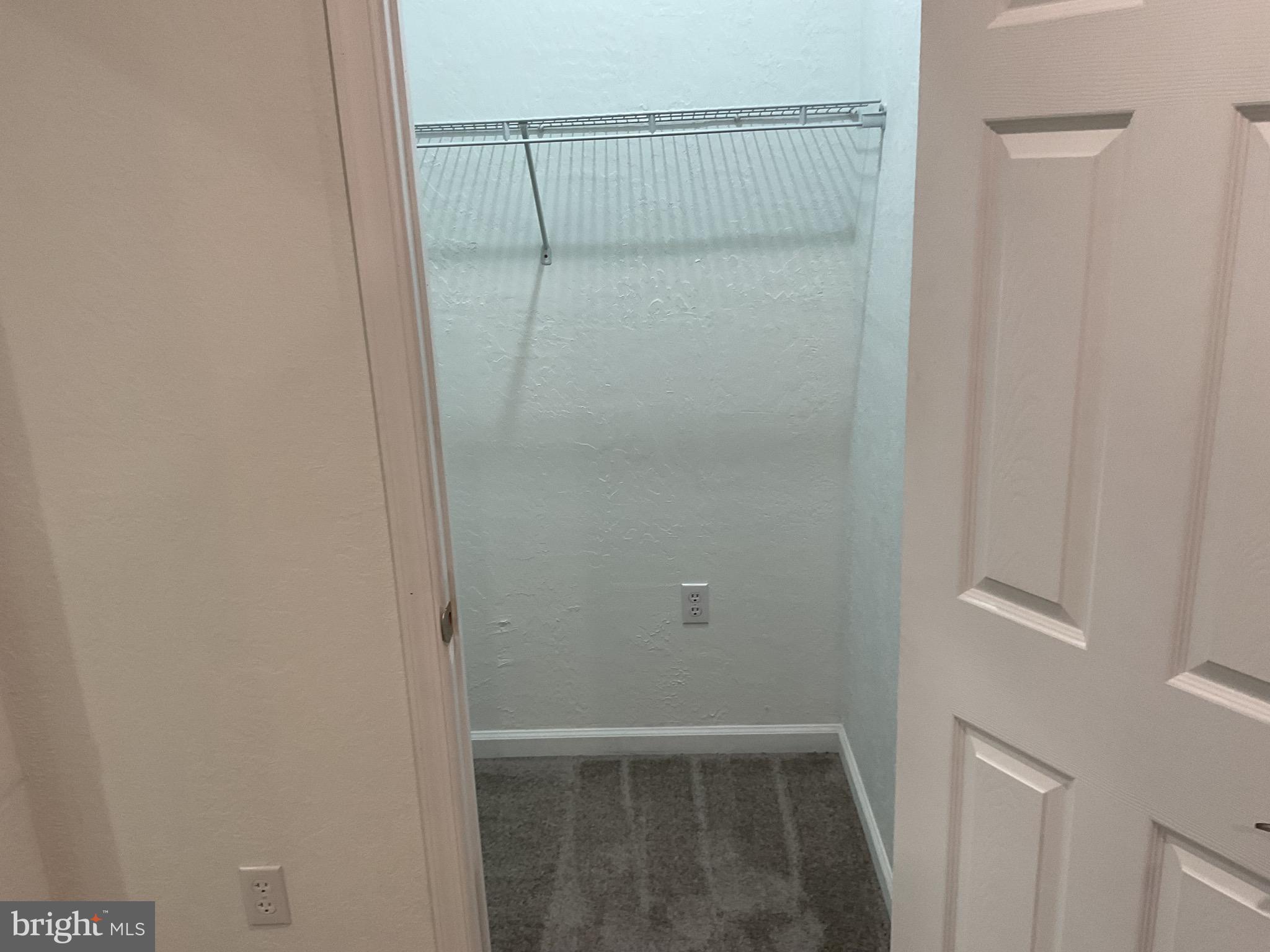 WEST YORK - Commercial Sale