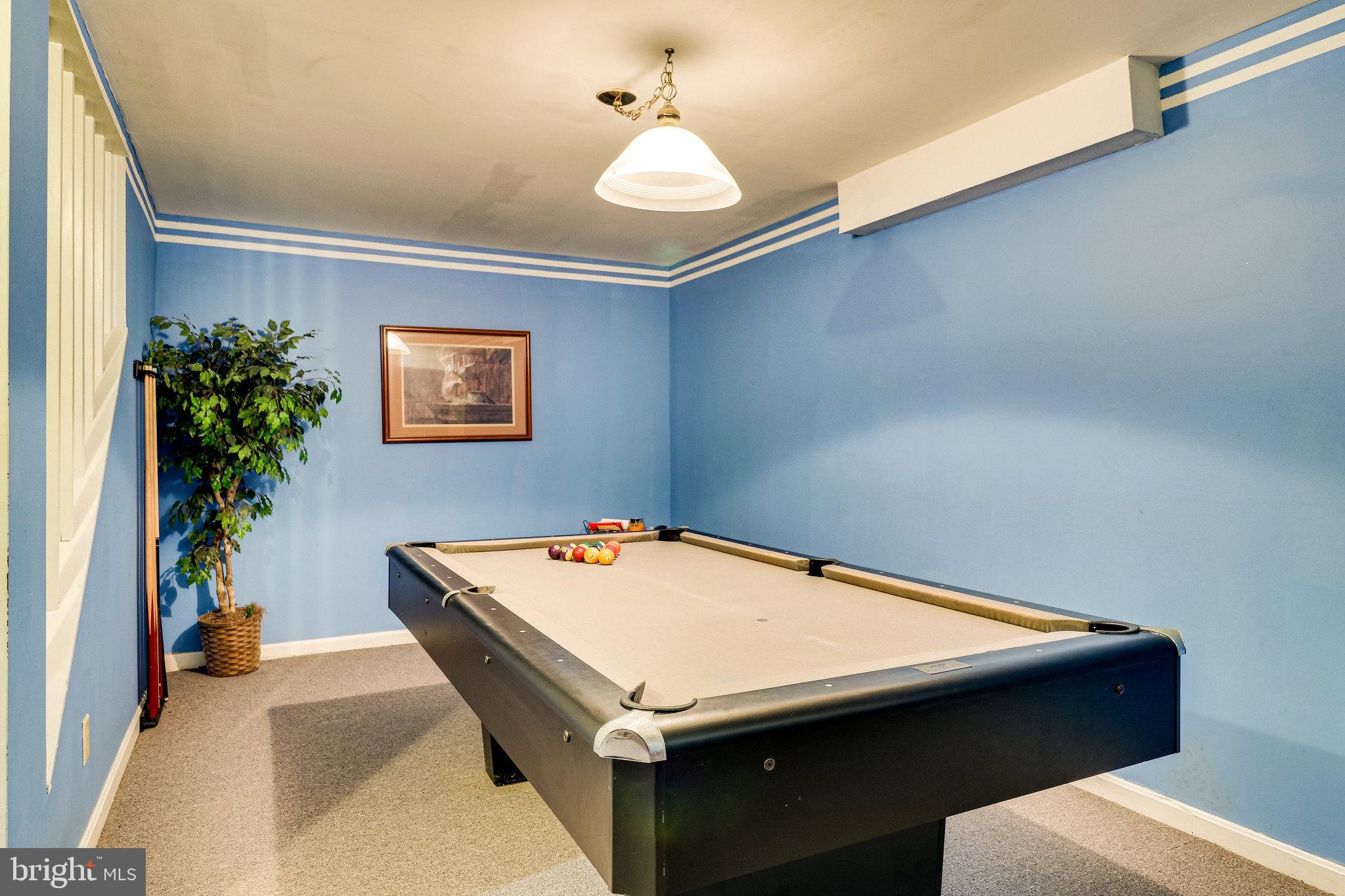 WHITE HALL FOREST PLAT 6 - Residential