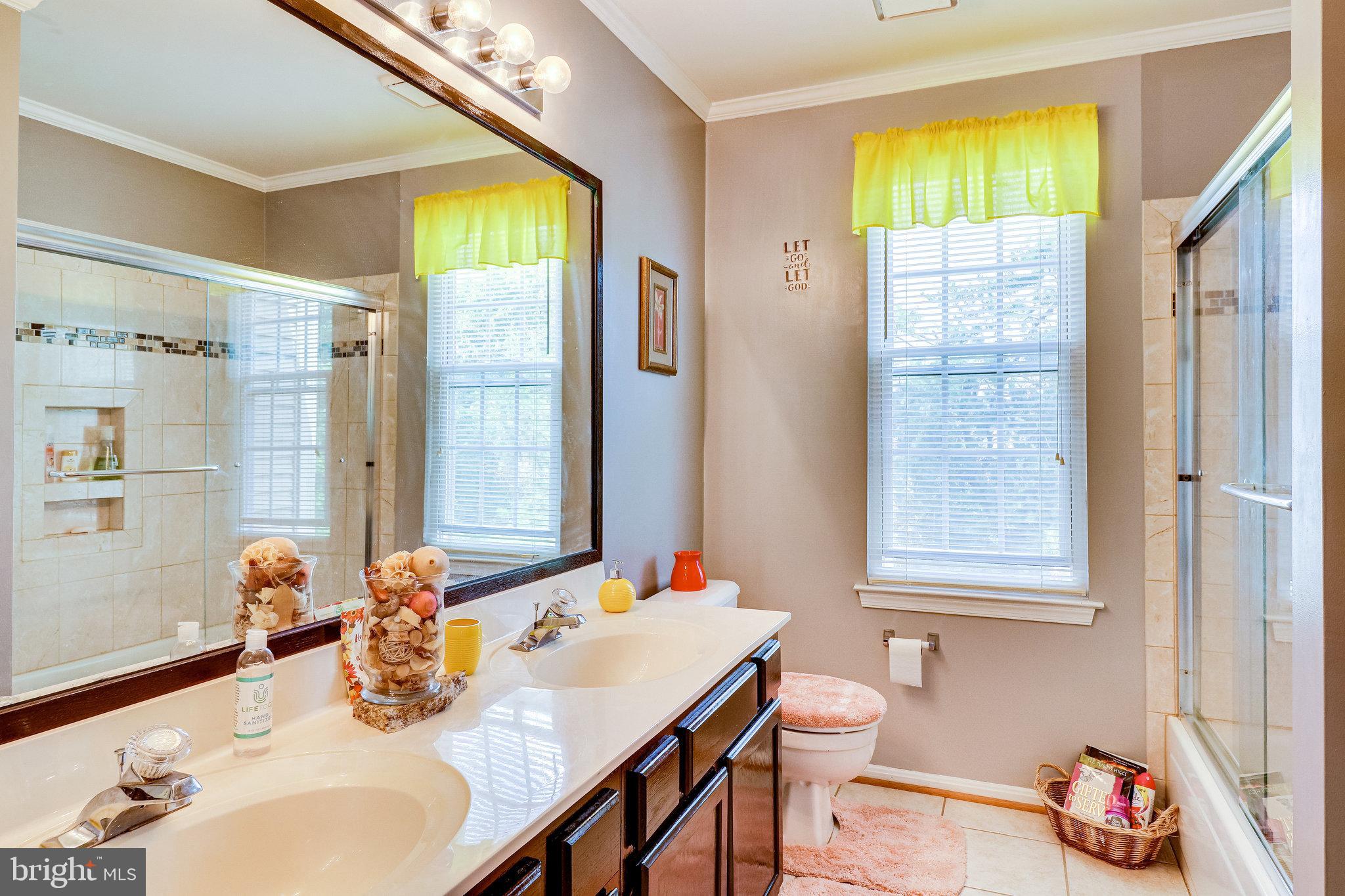 WHITE HALL FOREST PLAT 6 - Residential