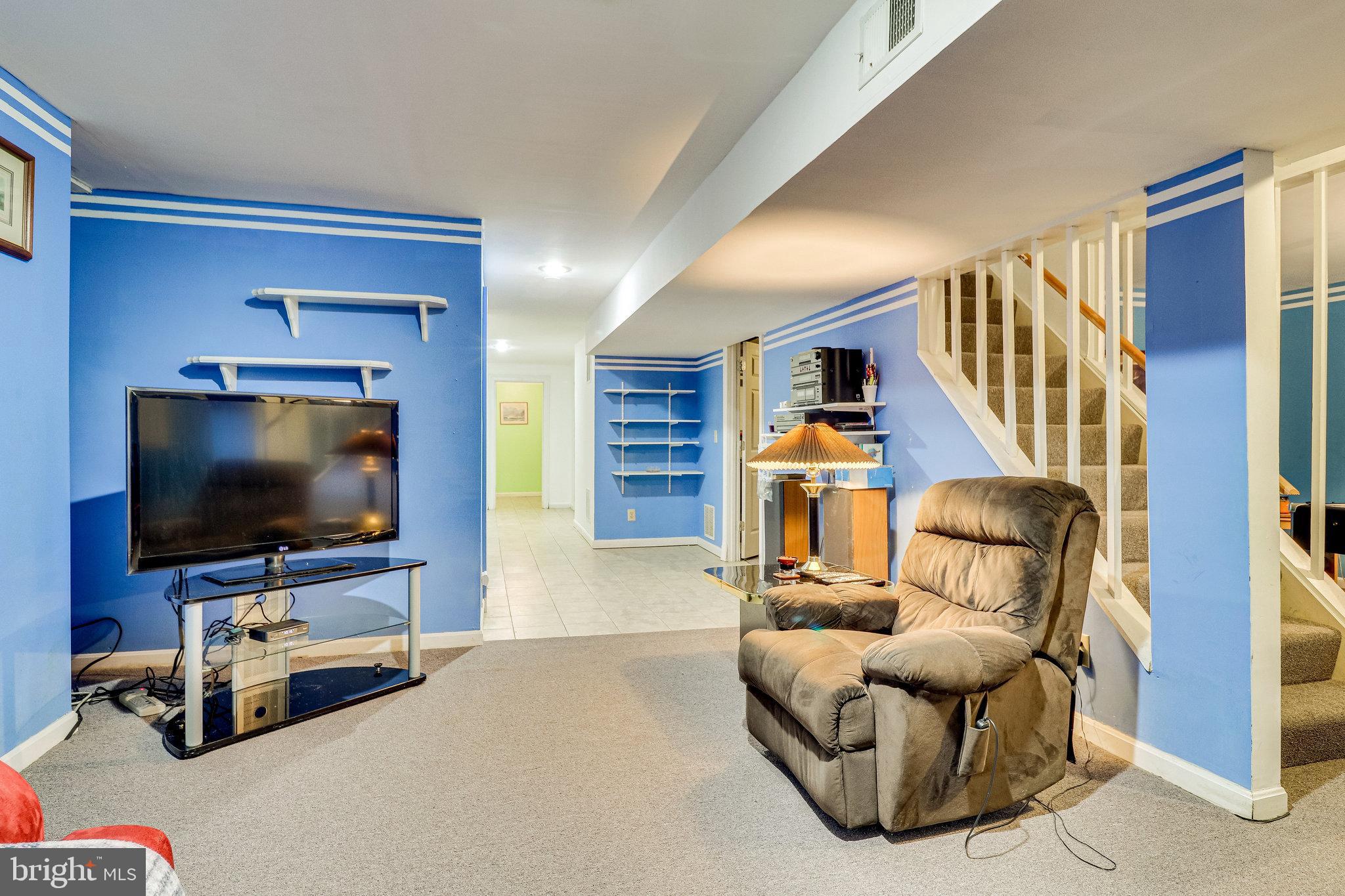 WHITE HALL FOREST PLAT 6 - Residential