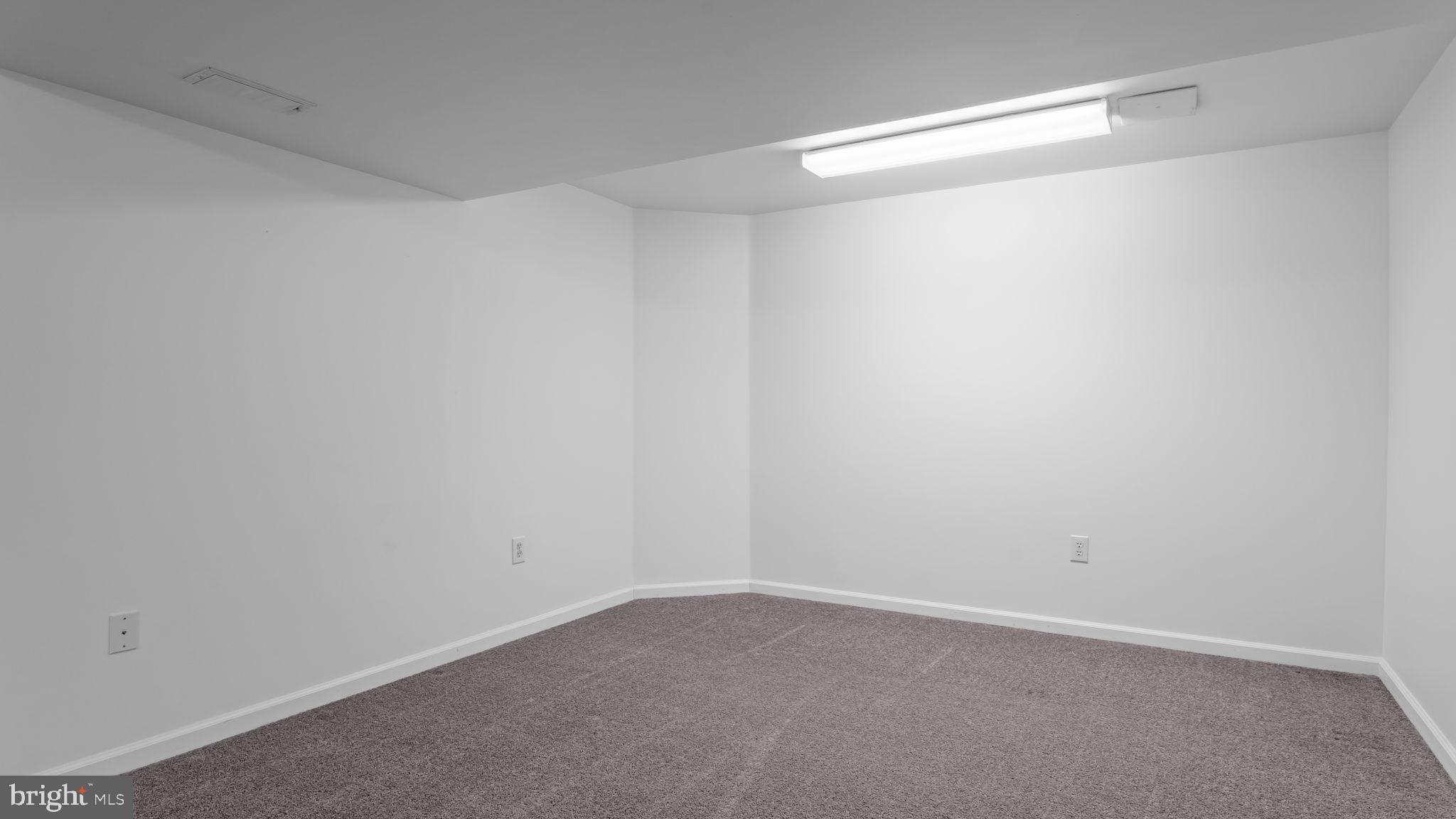 CHANCELLOR GLEN - Residential