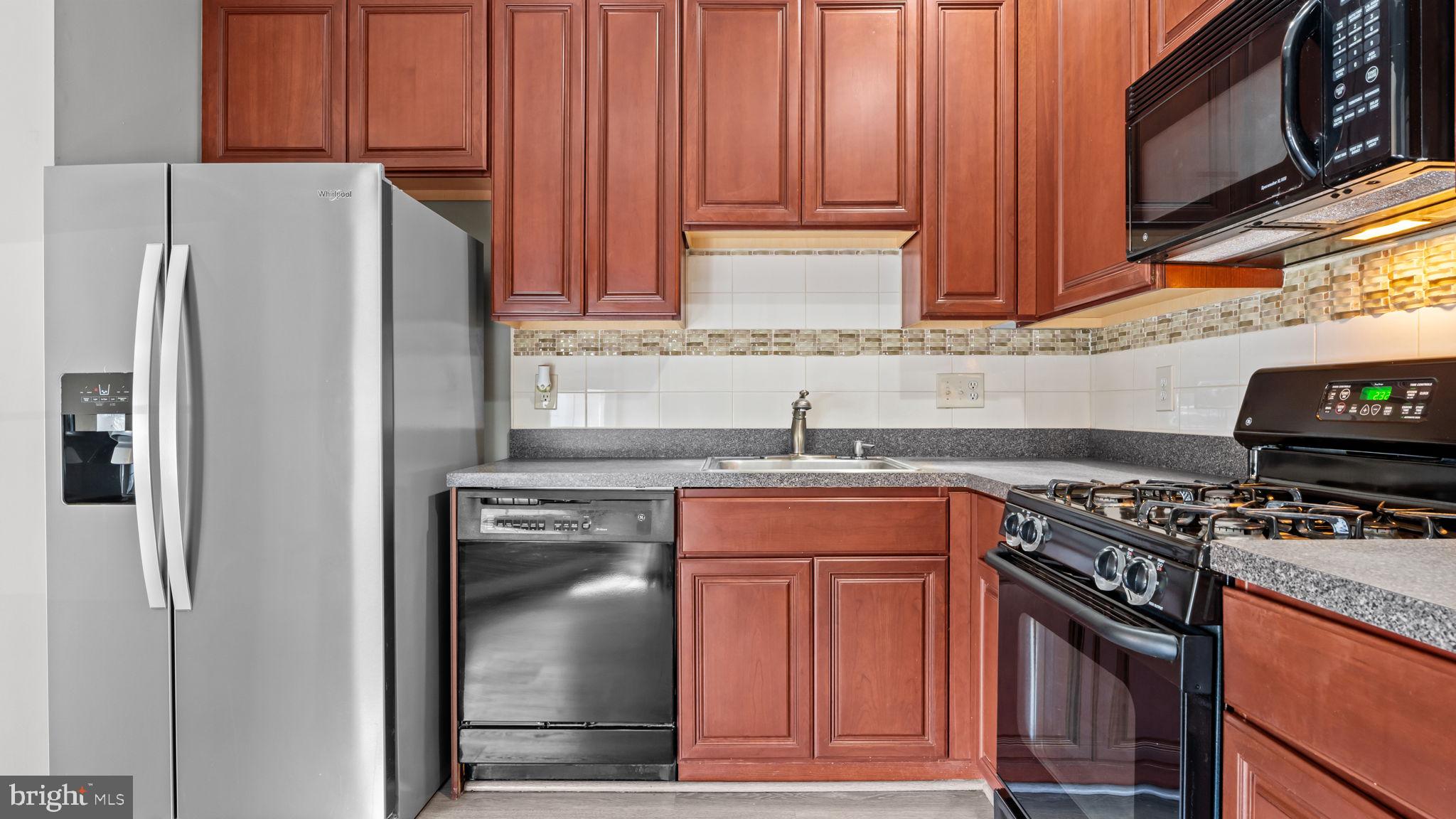 CHANCELLOR GLEN - Residential