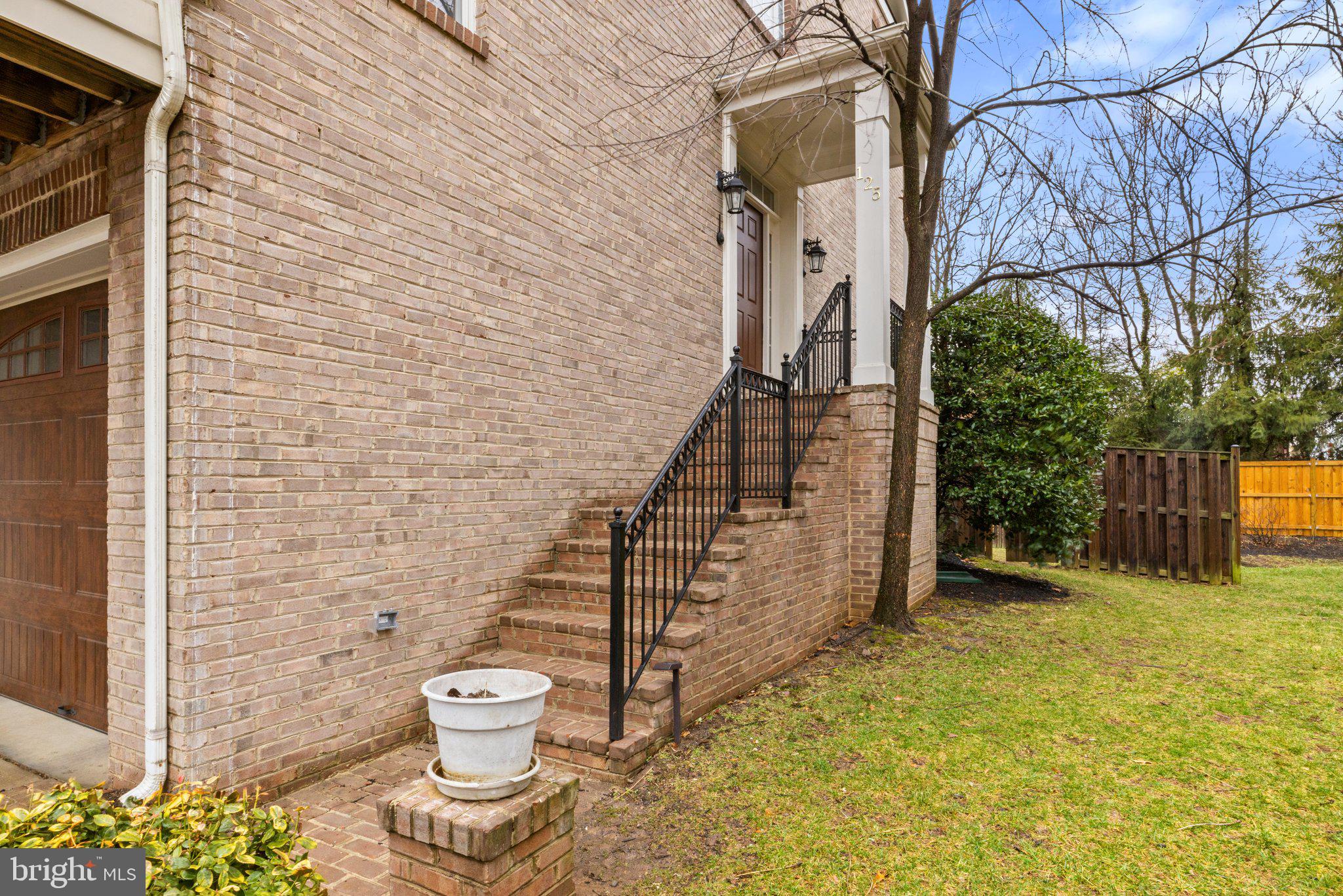 VILLAGE AT HERNDON MILLS - Residential