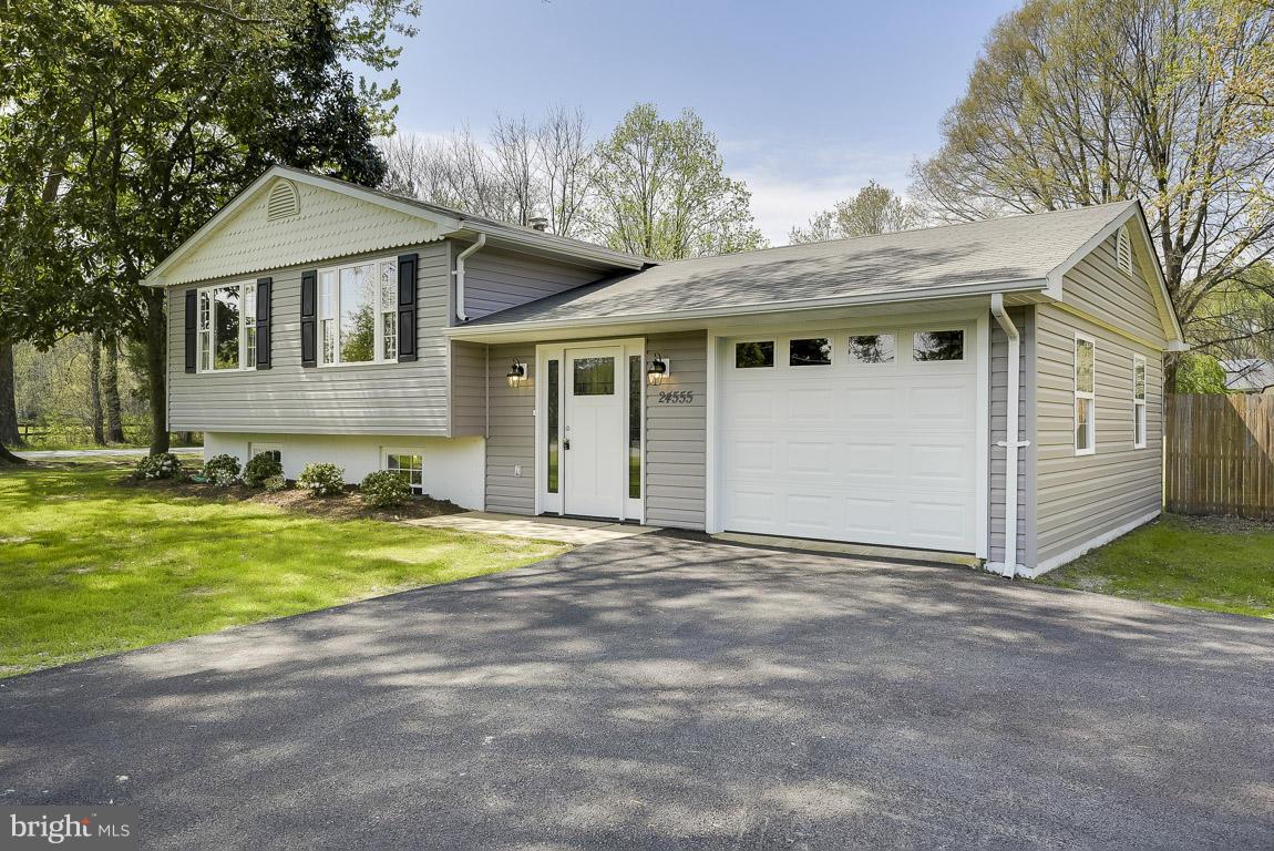 PEACOCK MANOR - Residential