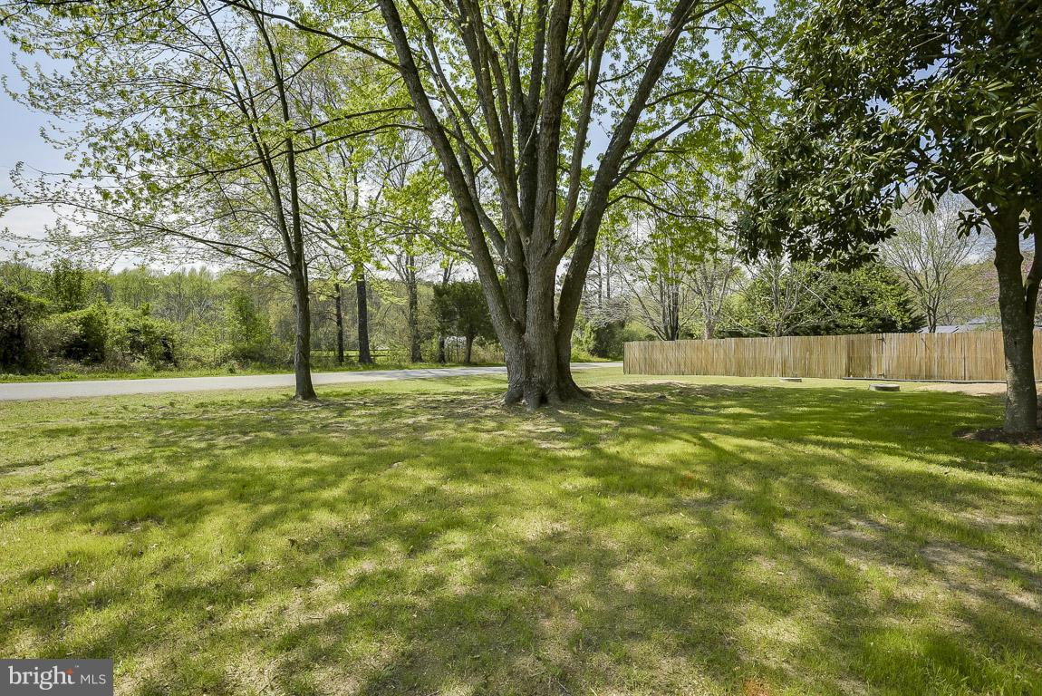 PEACOCK MANOR - Residential