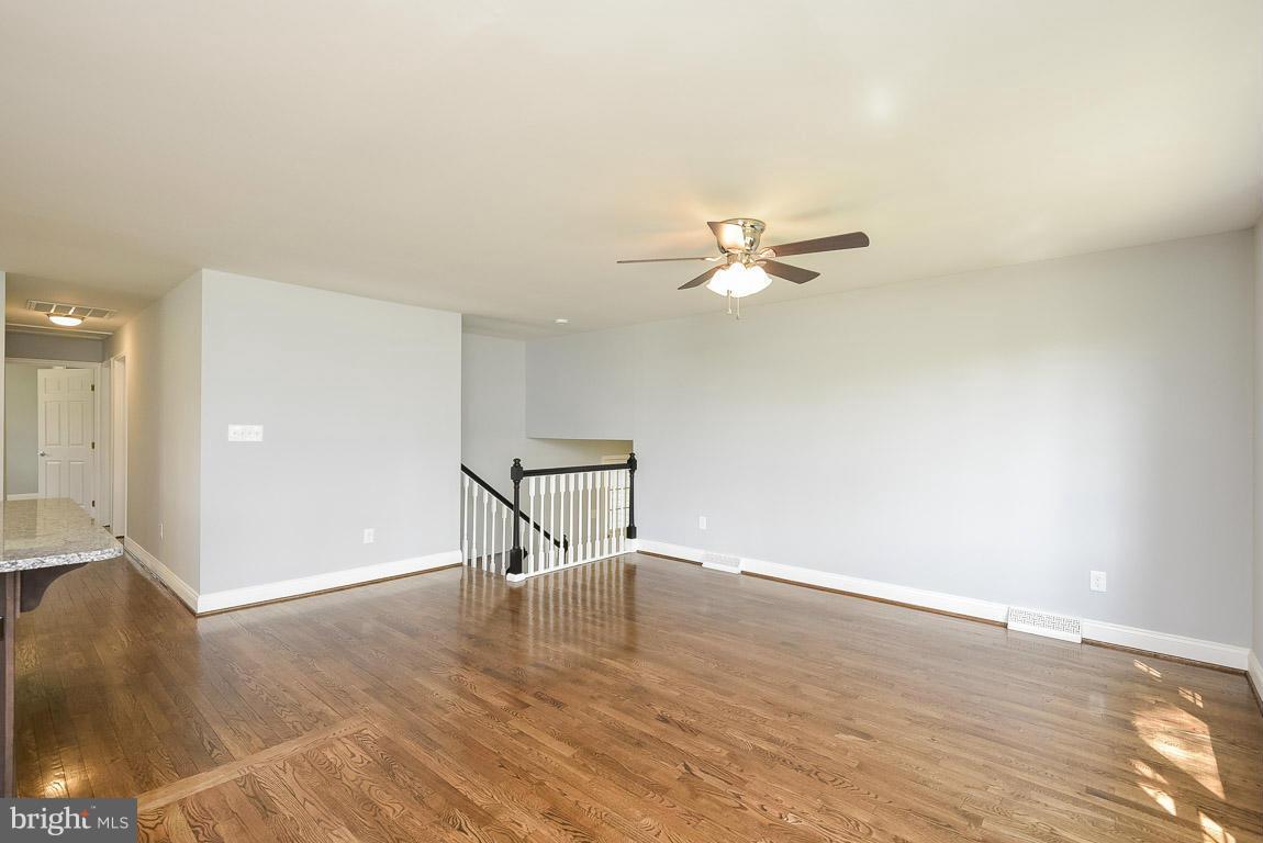 PEACOCK MANOR - Residential