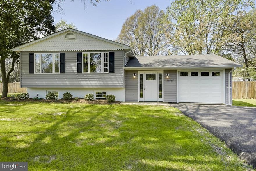 NOT ENOUGH ROOM TO LIST ALL THE NEW AND UPDATED ITEMS HERE*BASICALLY EVERYTHING IS NEW*JUST TAKE A LOOK AT THE PICTURES AND VIDEO TO SEE FOR YOURSELF*THIS HOME IS GORGEOUS AND HAS ALL THE UPDATED FEATURES OF A BRAND NEW HOME*GREAT LOCATION JUST OFF 235*SUBDIVISION HAS PRIVATE WATER ACCESS AND COMMUNITY PIER WITH DOCK*DON'T DELAY ON THIS ONE*NO MAINTENANCE TO DO - JUST MOVE IN AND RELAX!