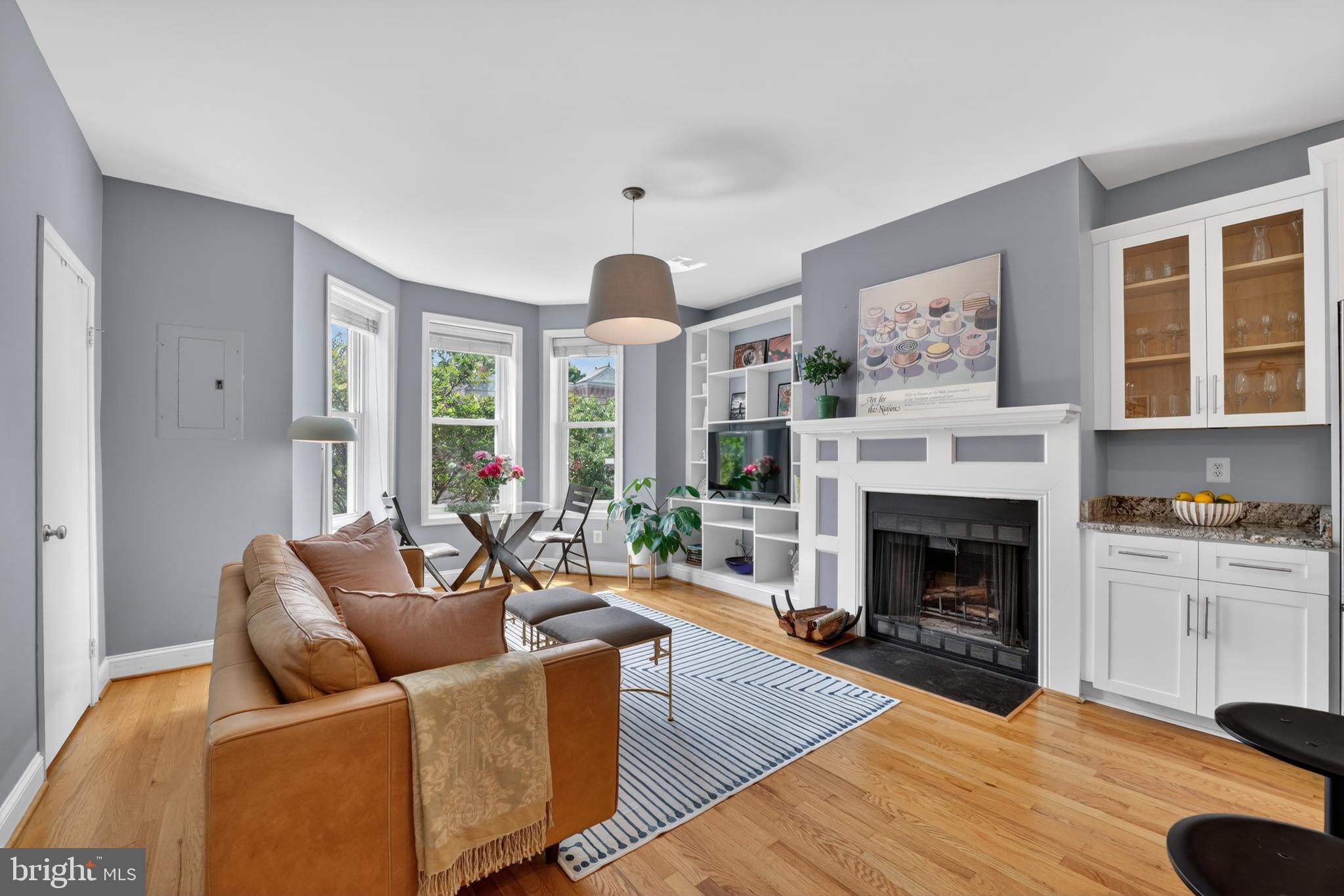 719 5TH STREET NE 3
