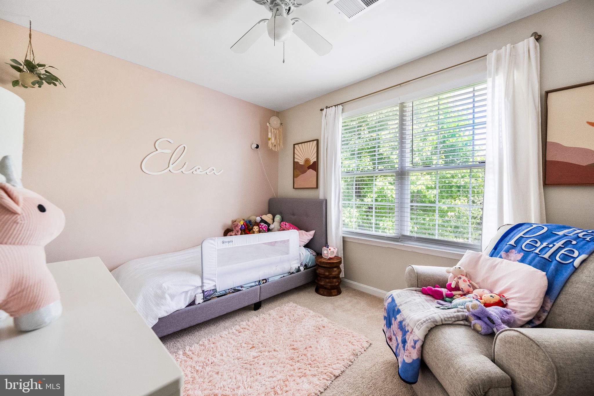 ASHBURN FARM - Residential