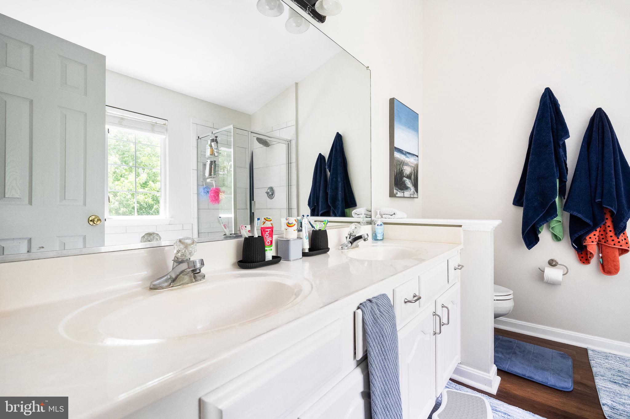 ASHBURN FARM - Residential