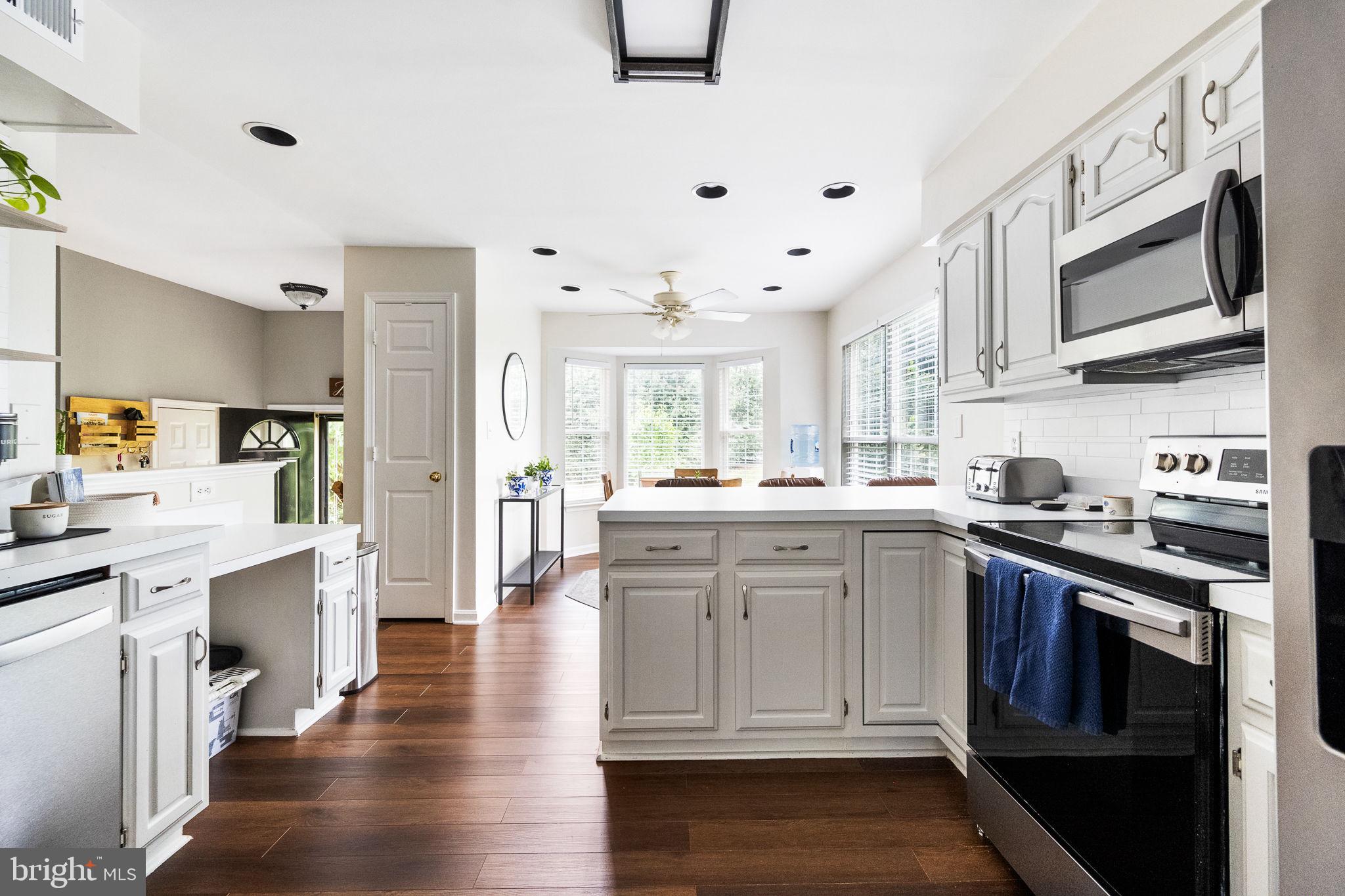 ASHBURN FARM - Residential