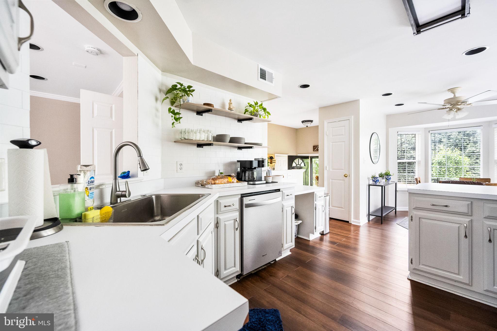 ASHBURN FARM - Residential