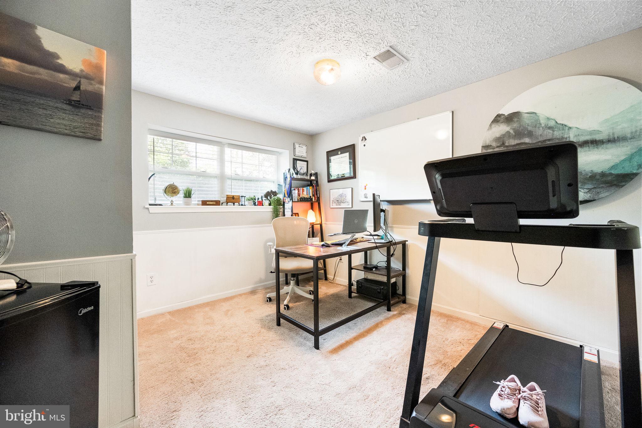 ASHBURN FARM - Residential