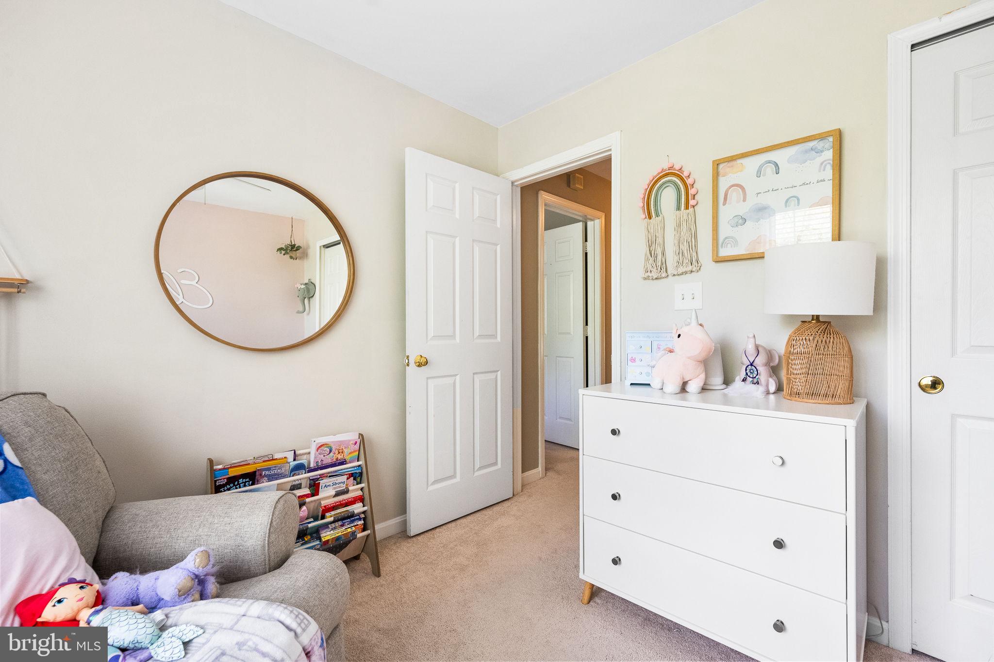 ASHBURN FARM - Residential