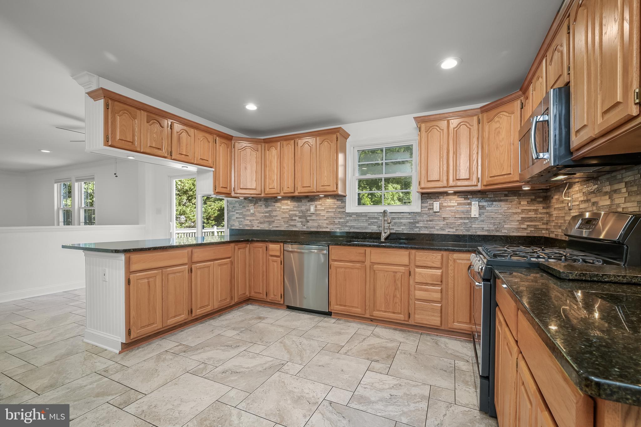 REGULARS - Residential