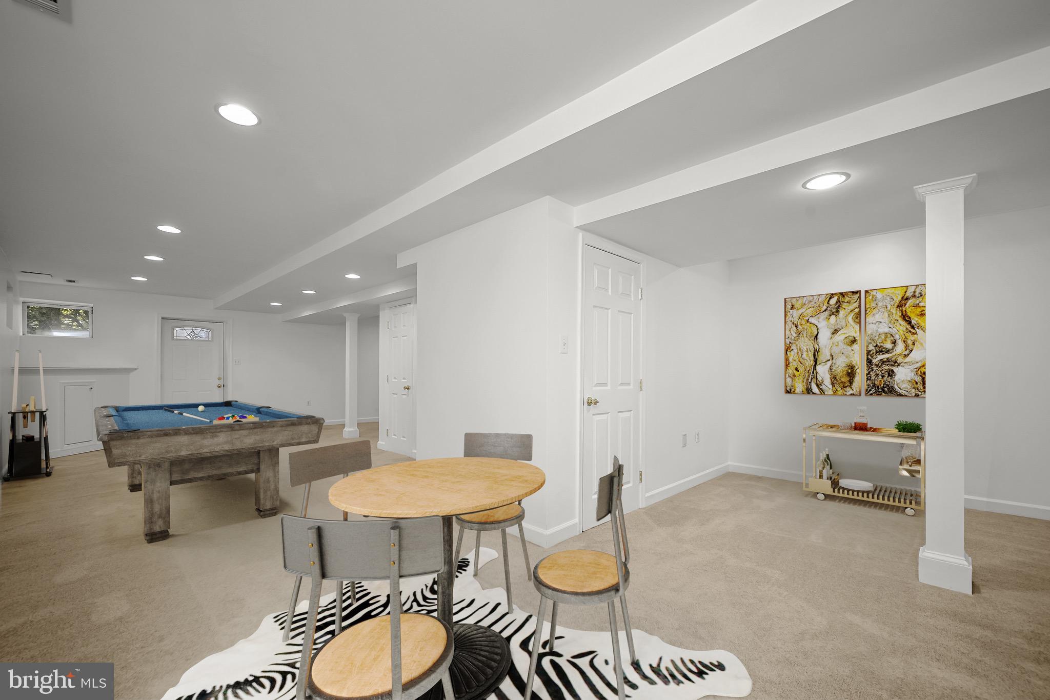 REGULARS - Residential