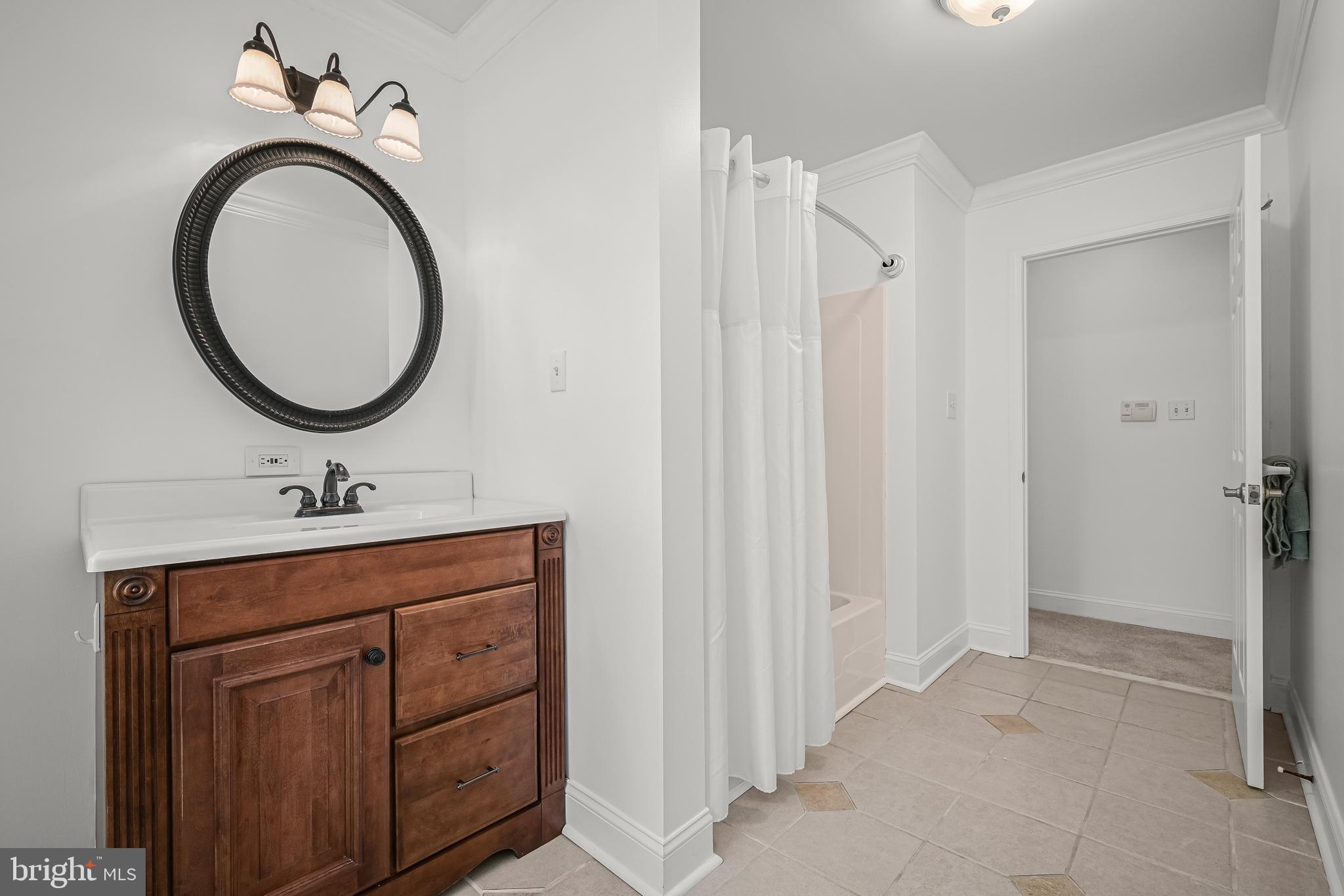 REGULARS - Residential