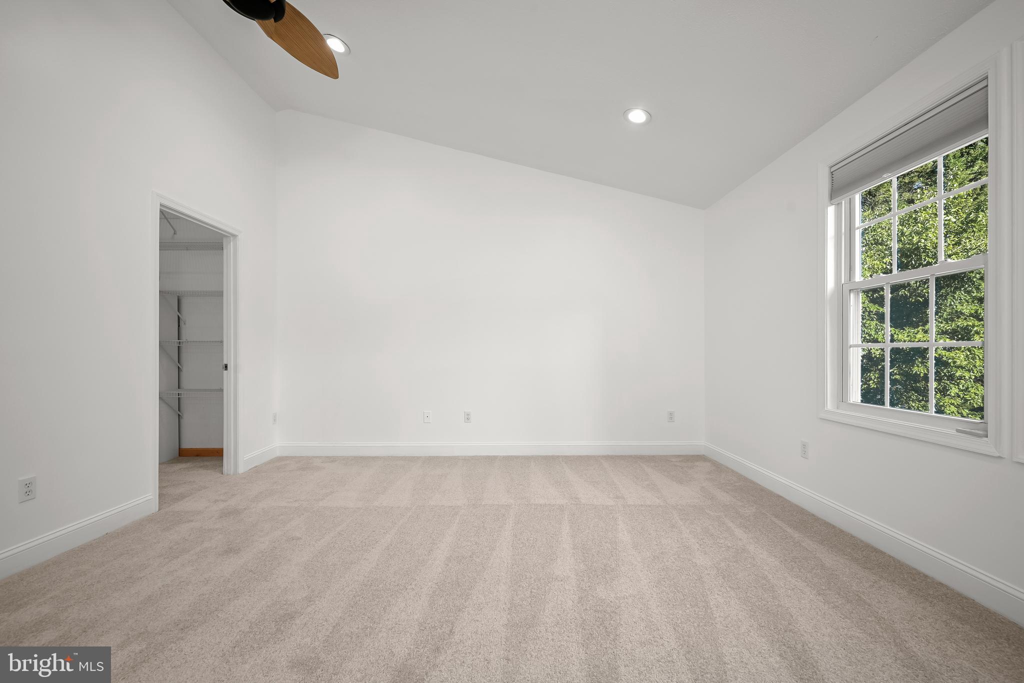 REGULARS - Residential