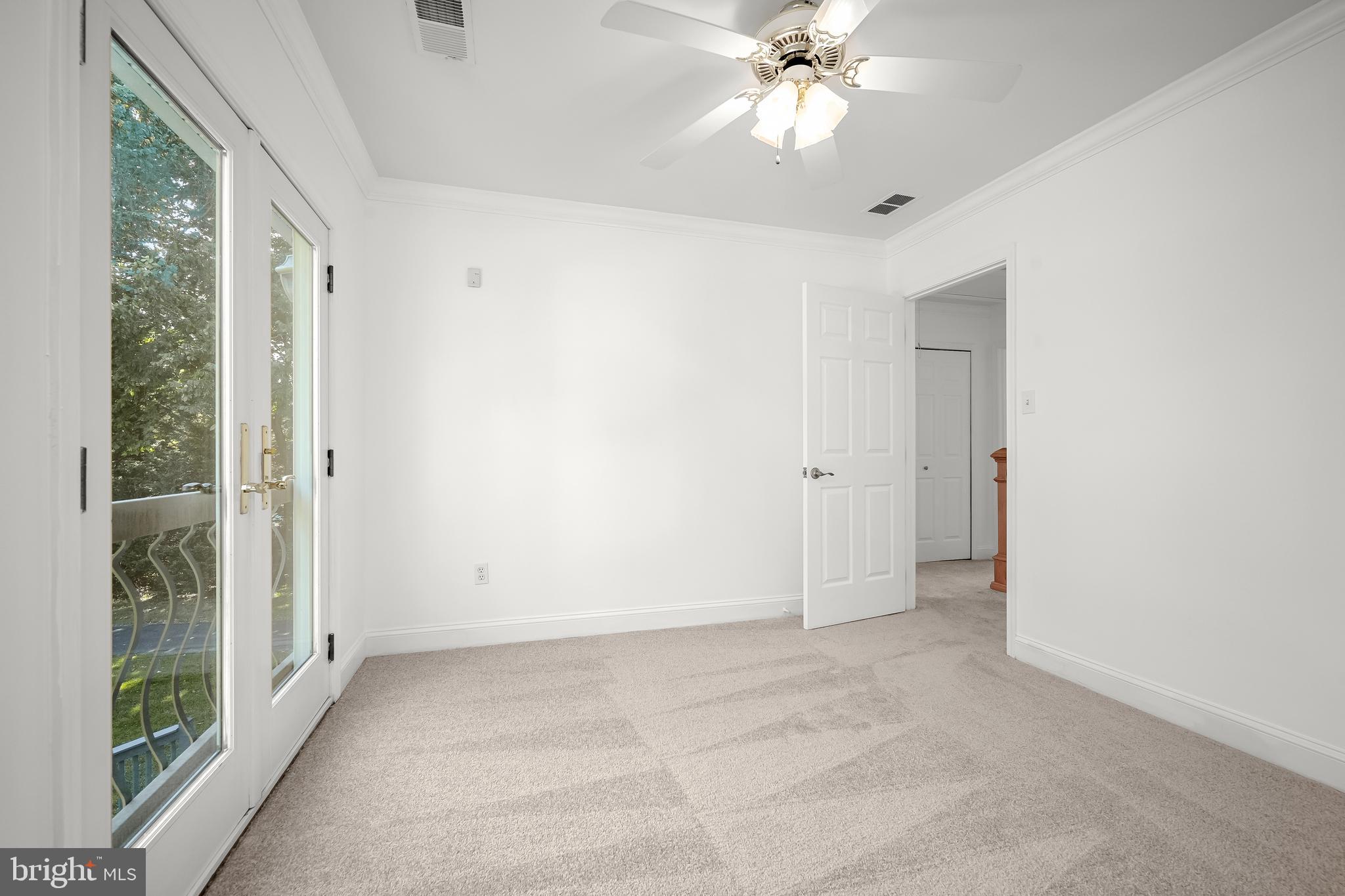 REGULARS - Residential