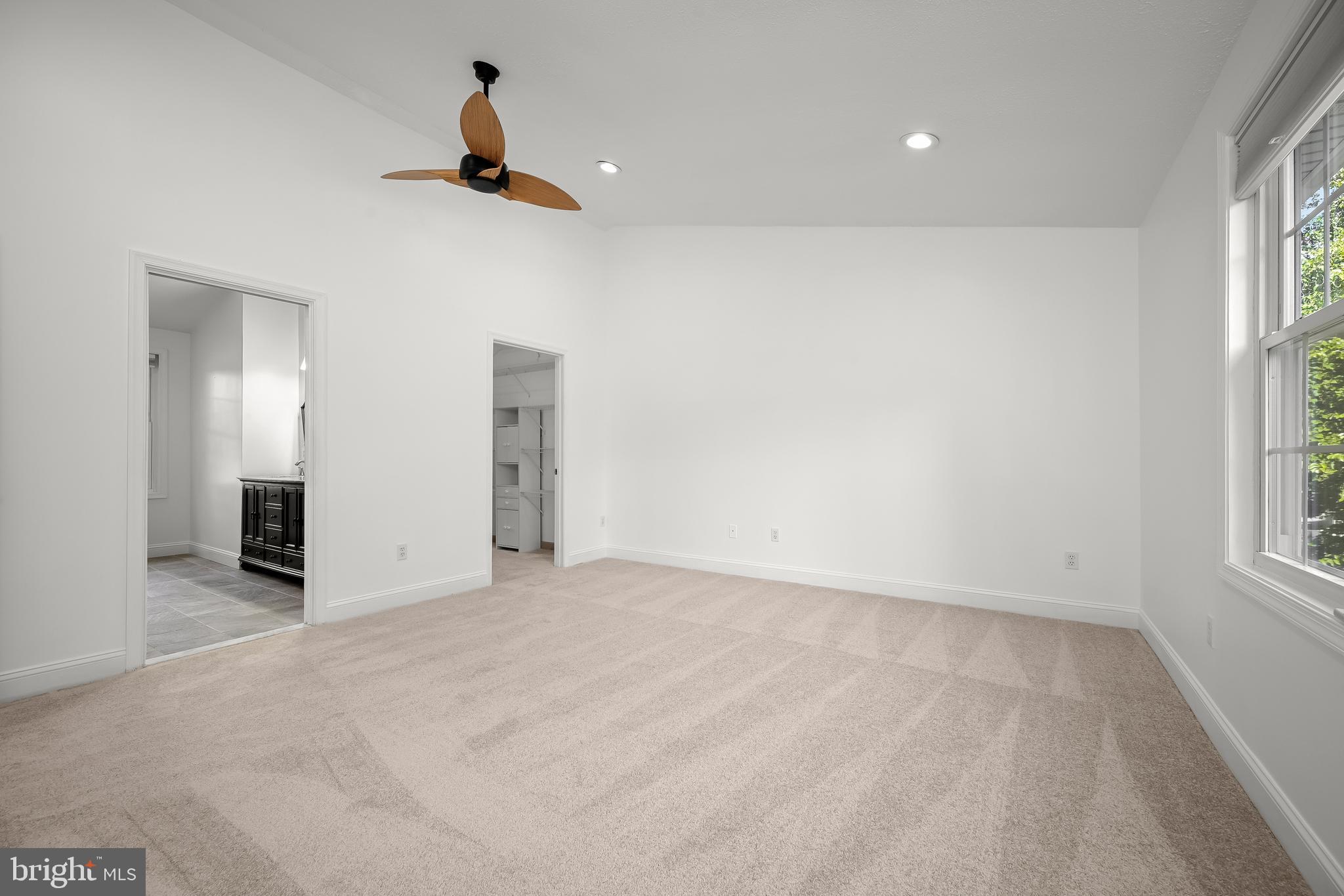 REGULARS - Residential