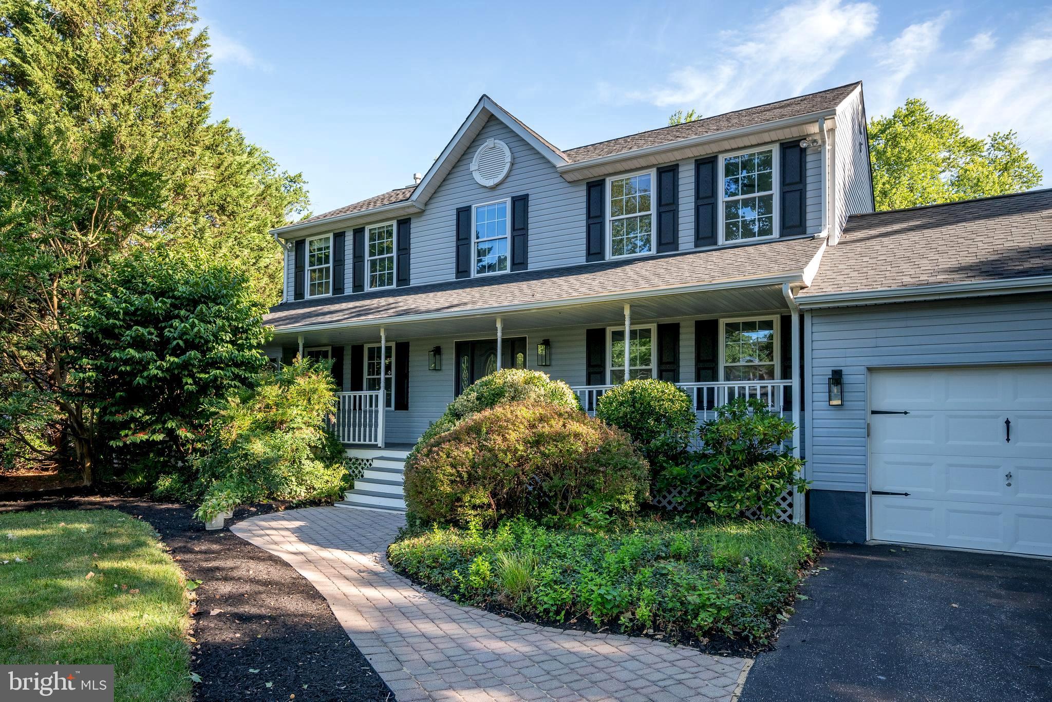 REGULARS - Residential