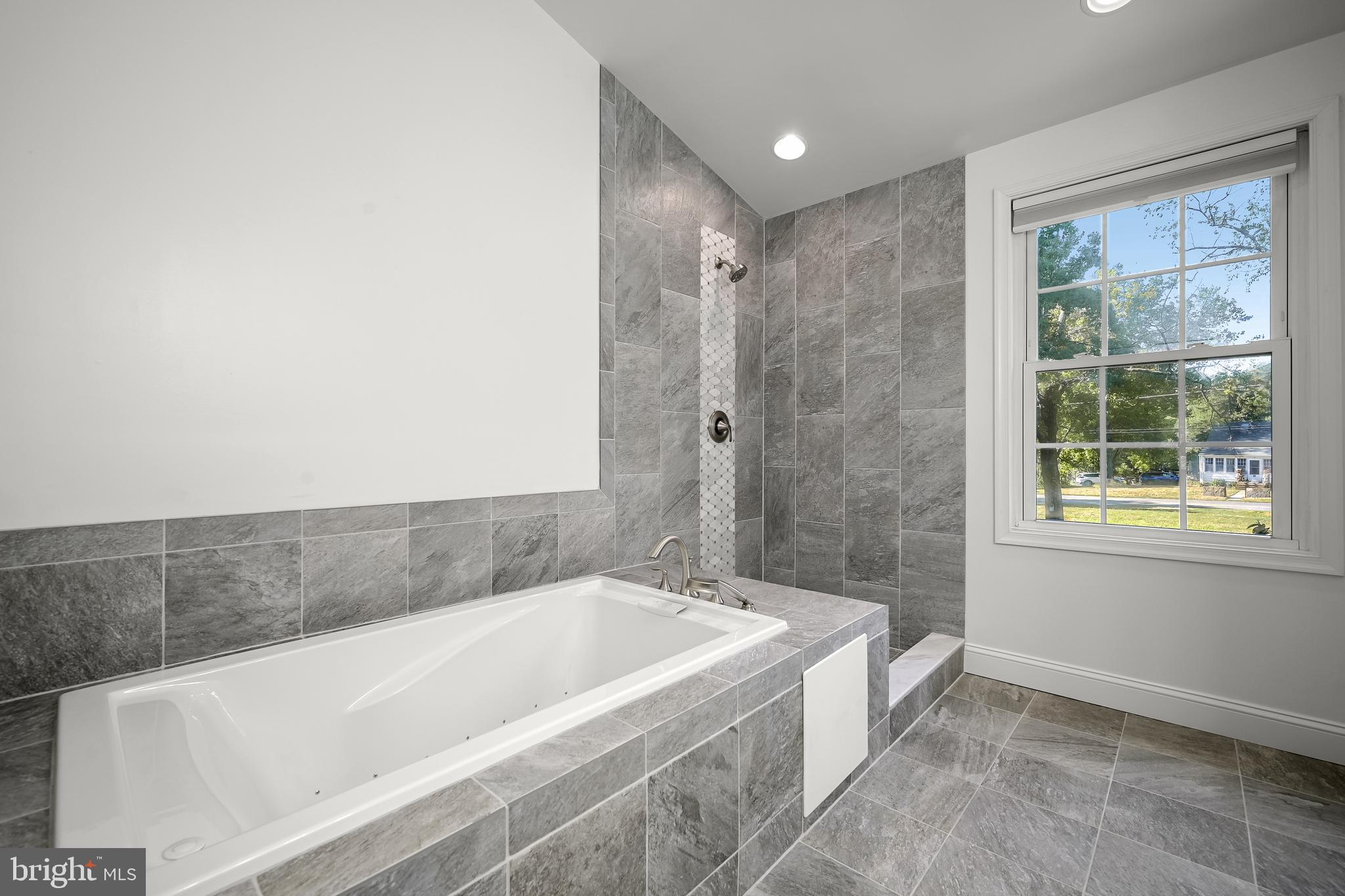 REGULARS - Residential