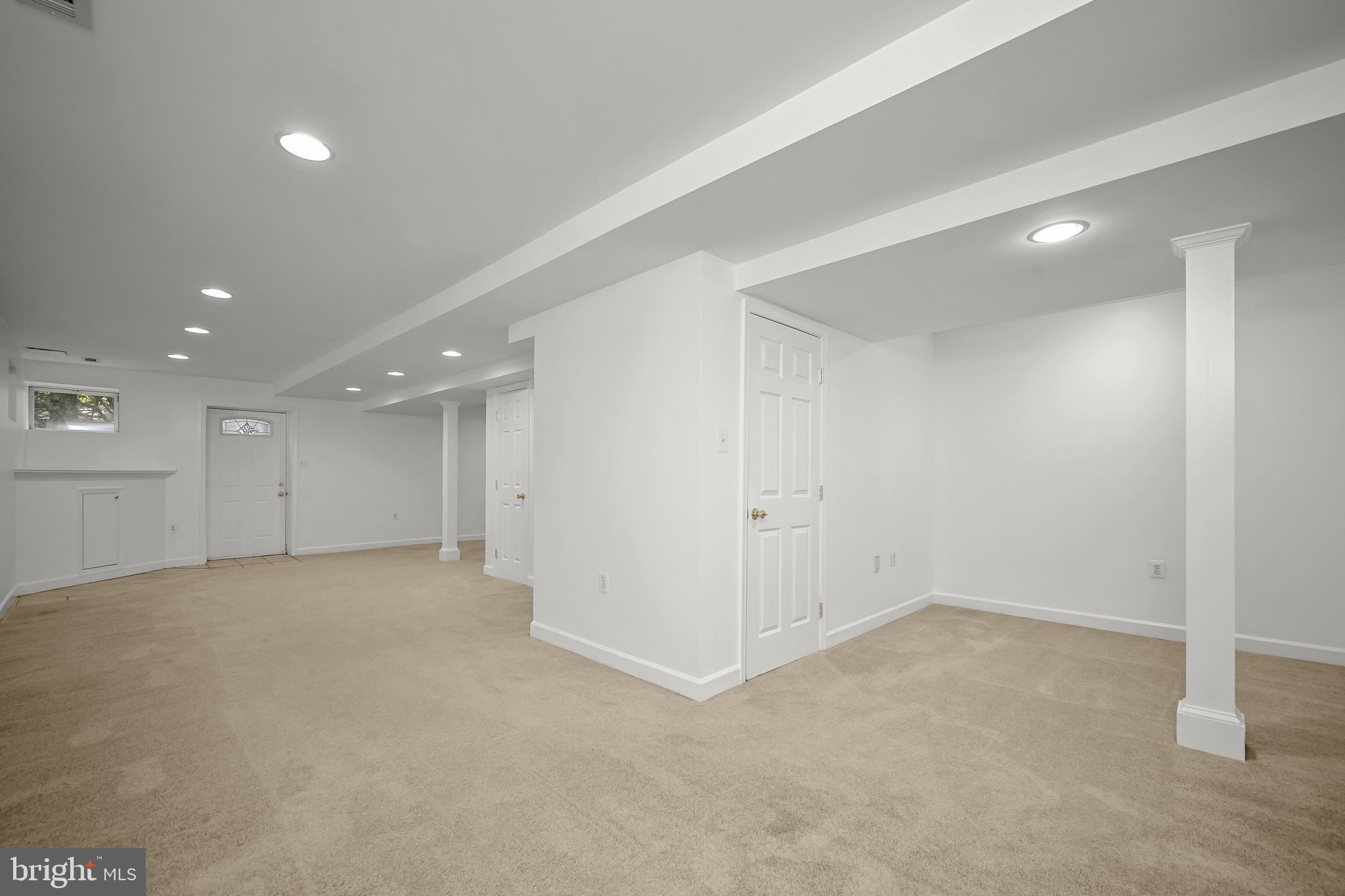 REGULARS - Residential