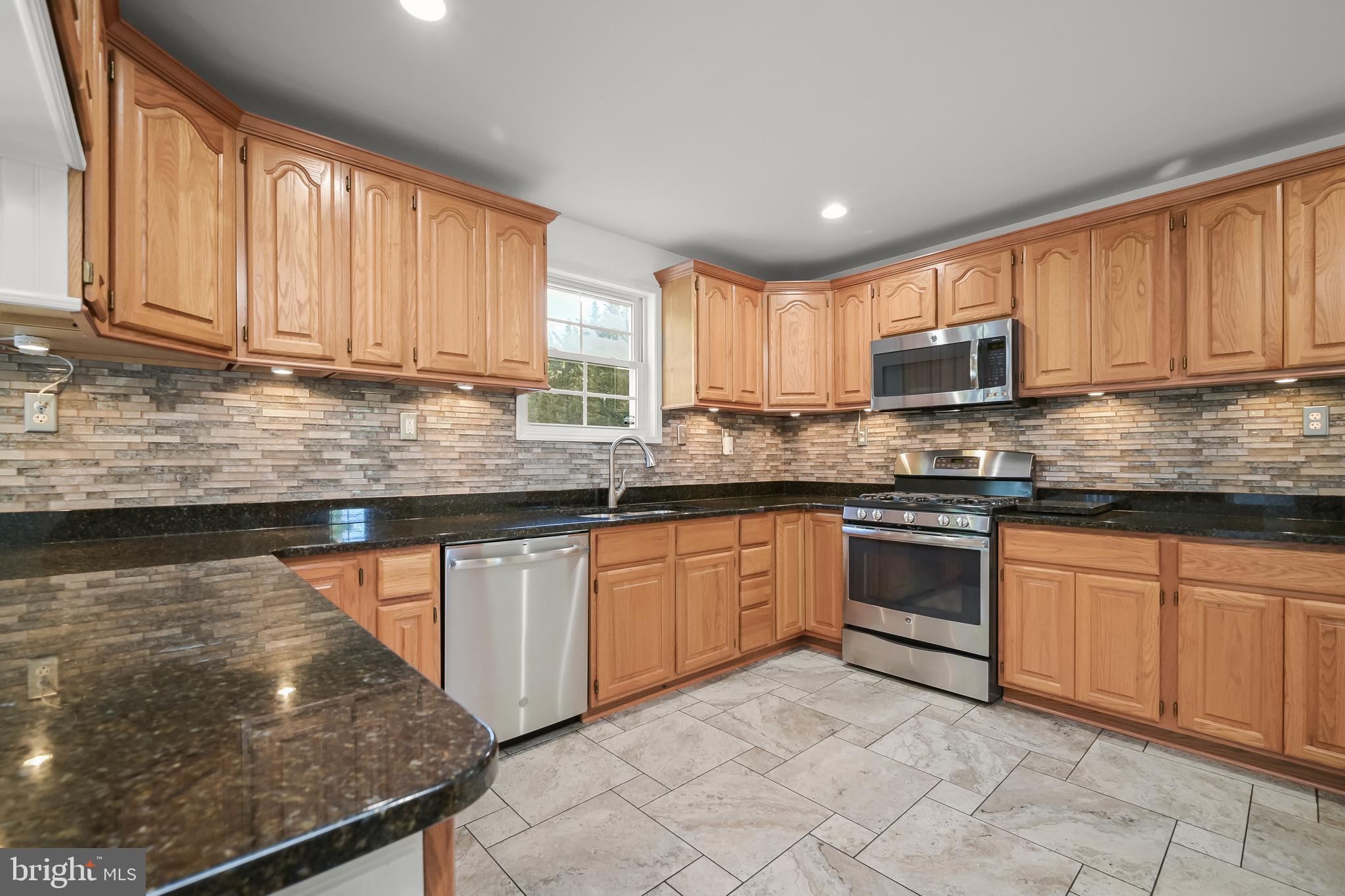 REGULARS - Residential